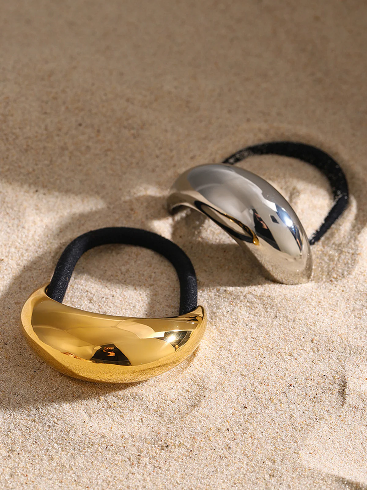 1pc Golden Elastics Hair Tie - Image 4