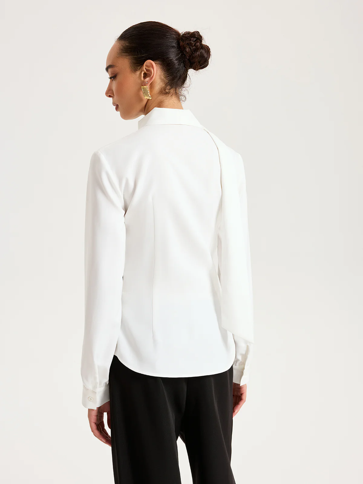 2 in 1 Contrast Panel Tie-Neck Blouse - Image 5
