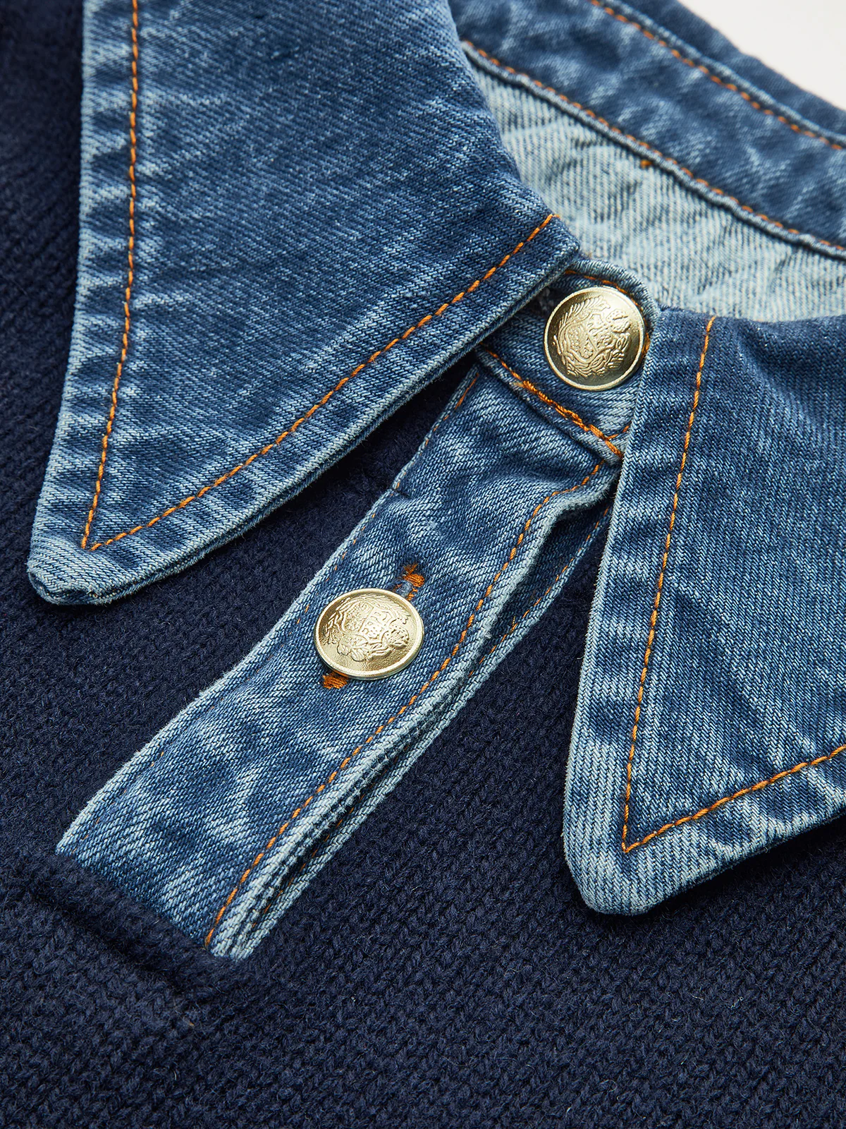 2 in 1 Panel Lapel Sweater - Image 4