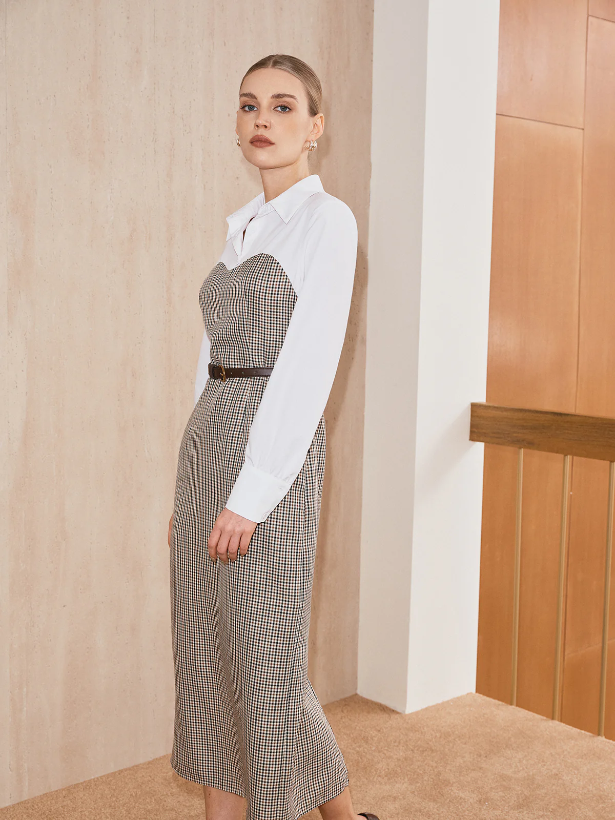2 in 1 Shirt Plaid Panel Midi Dress with Belt - Image 4