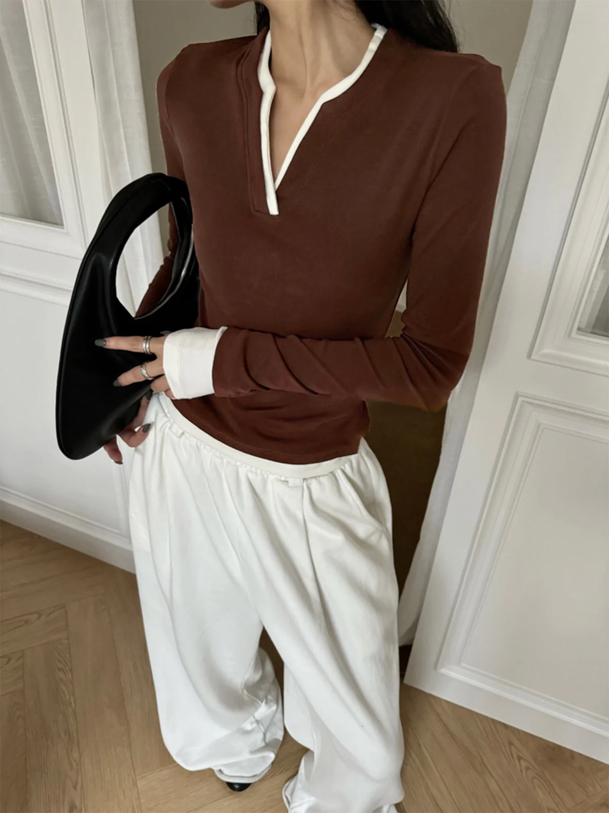2 in 1  V-Neck Contrast Trim Jersey Top - Image 2