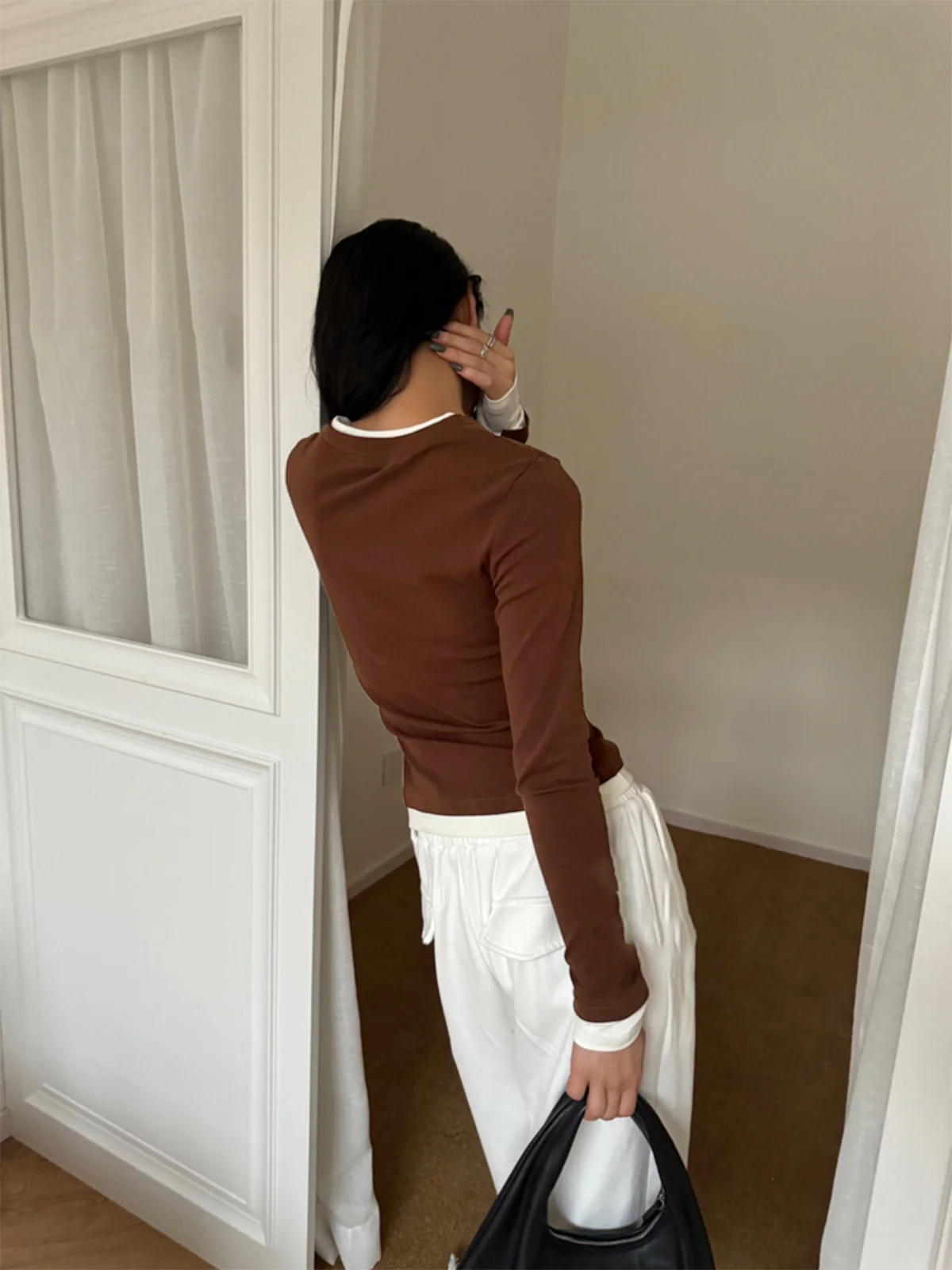 2 in 1  V-Neck Contrast Trim Jersey Top - Image 4
