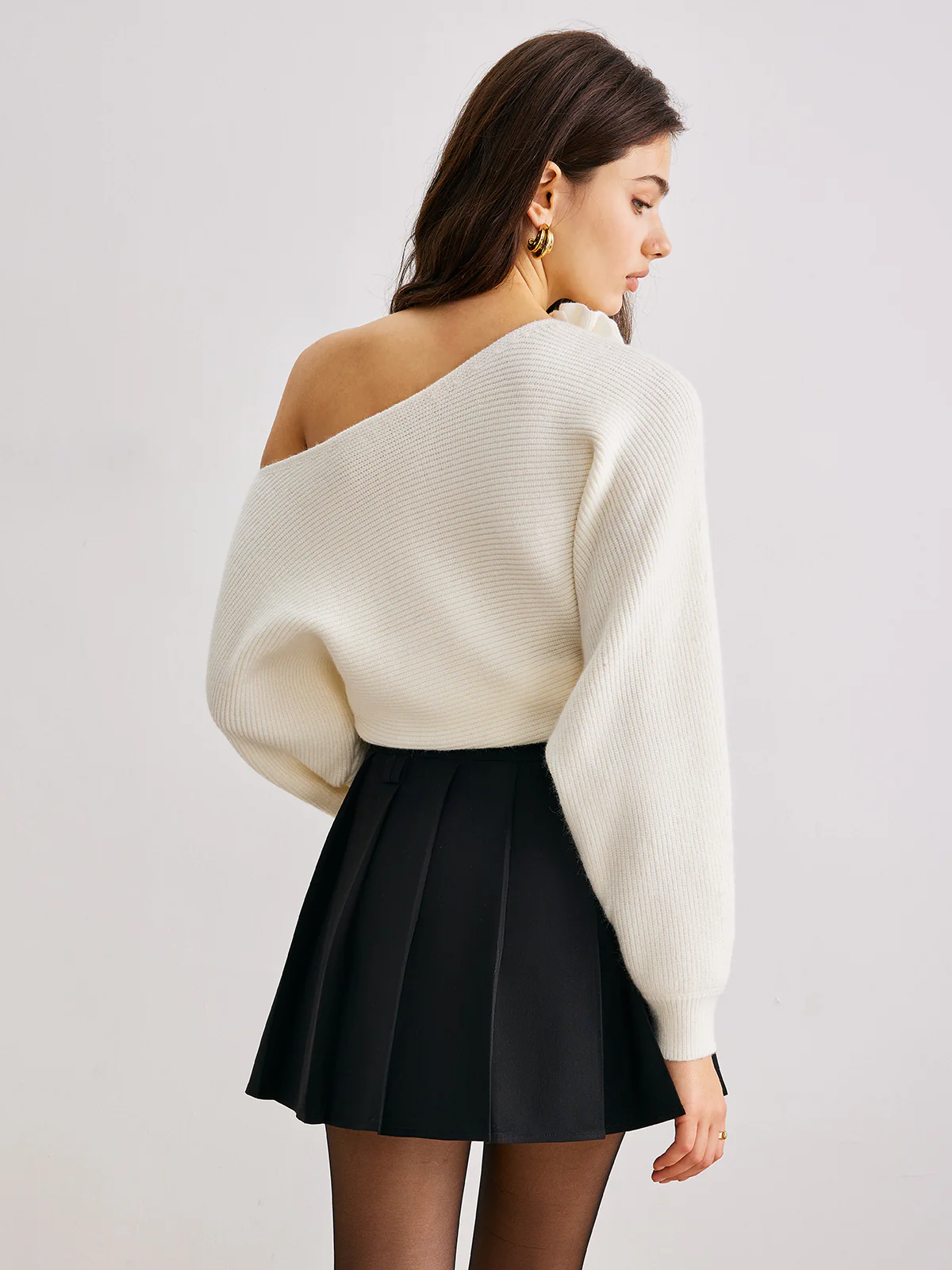 3D Flower Cold-Shoulder Sweater - Image 4