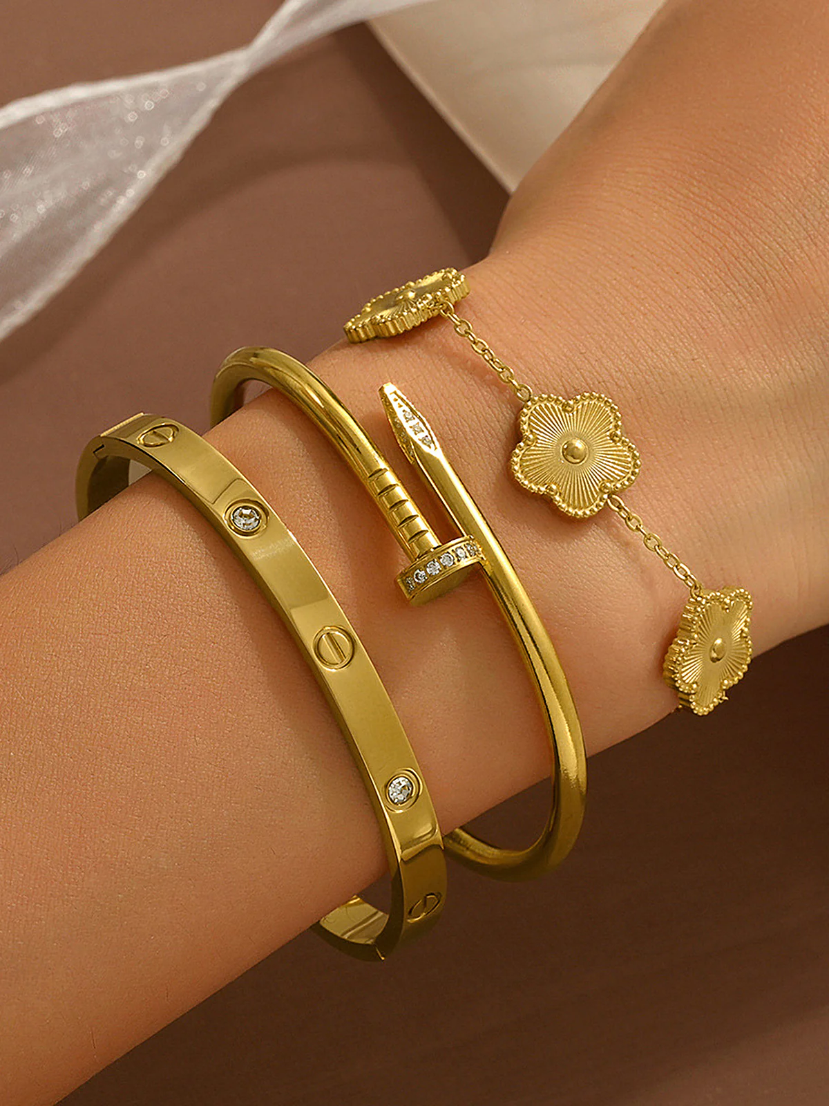 3pcs Screw & Nail & Clover Bracelet Set - Image 3