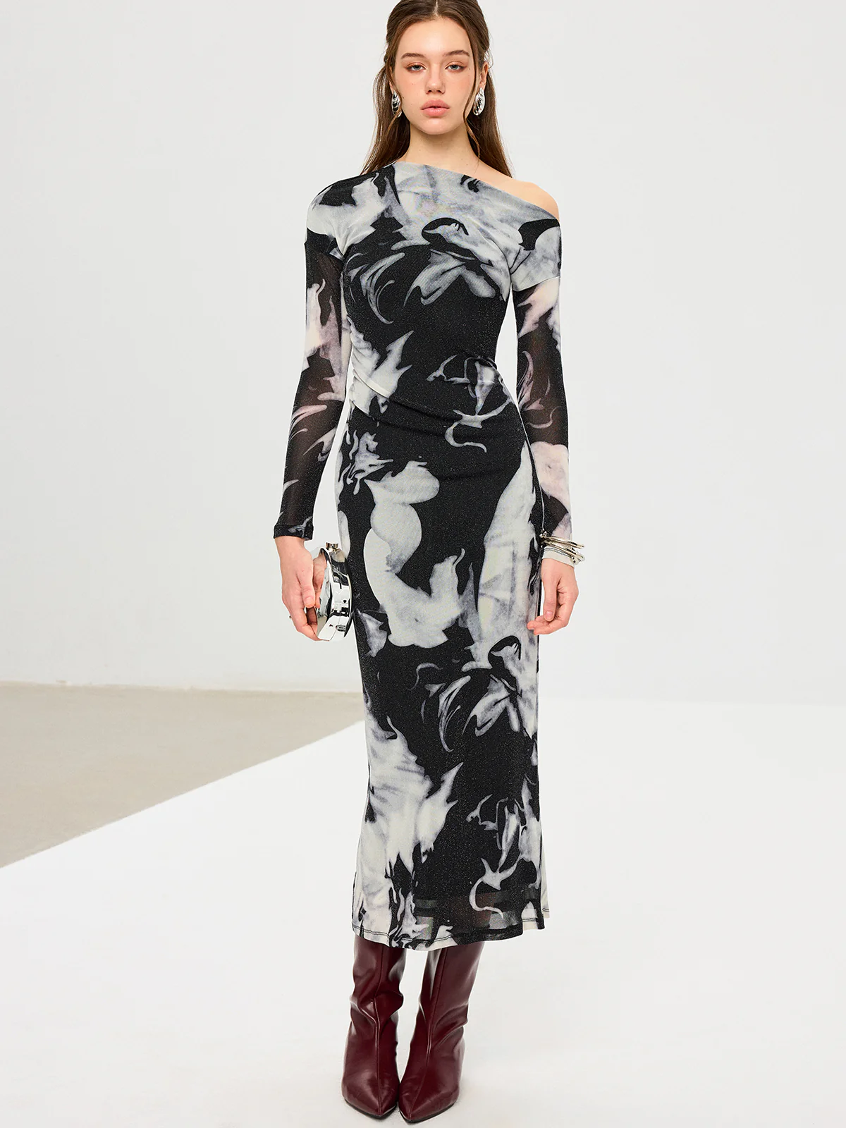 Abstract Print Mesh One-Shoulder Maxi Dress - Image 3