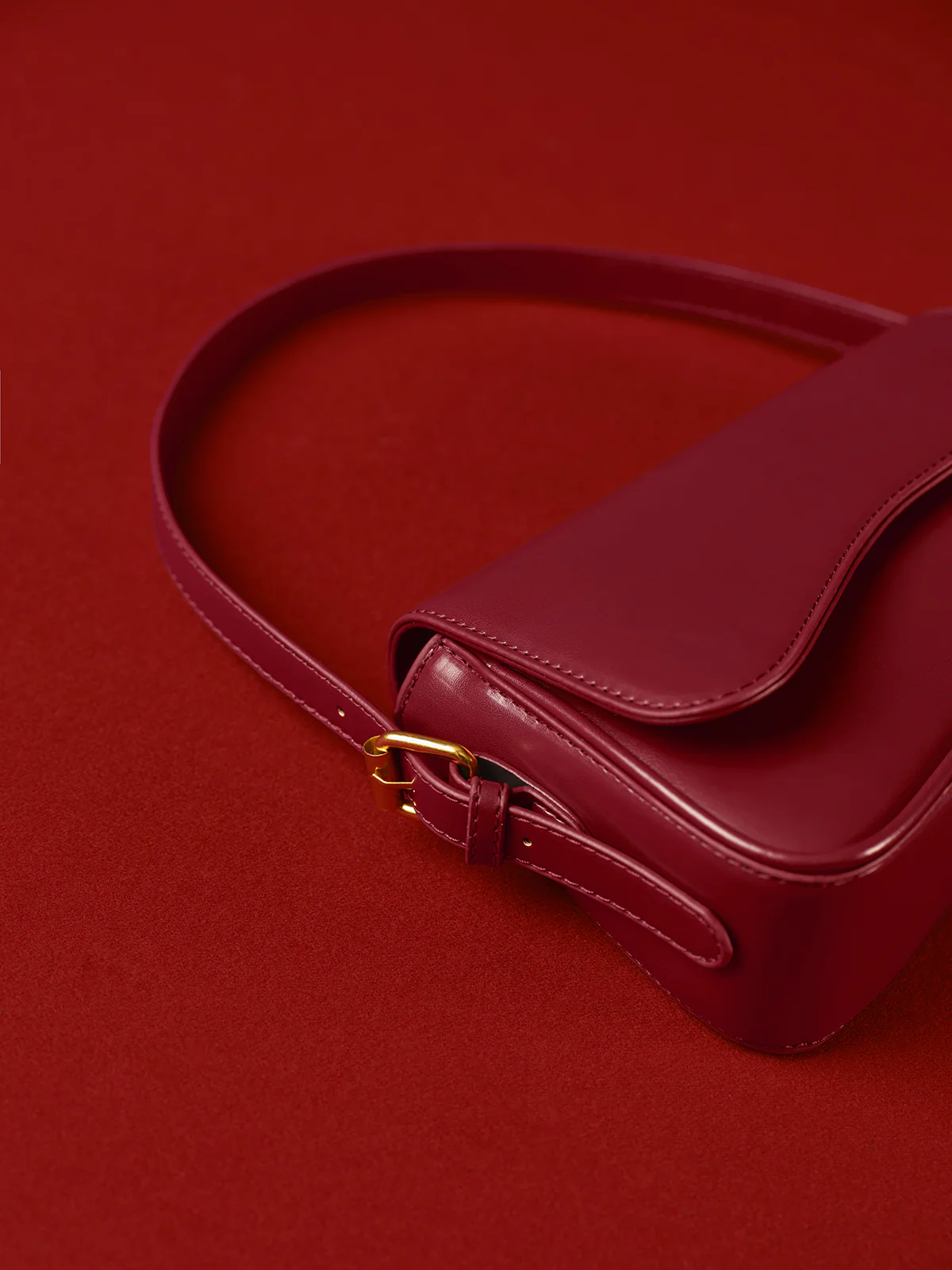 Adjustable Strap Flap Armpit Bag - Image 5