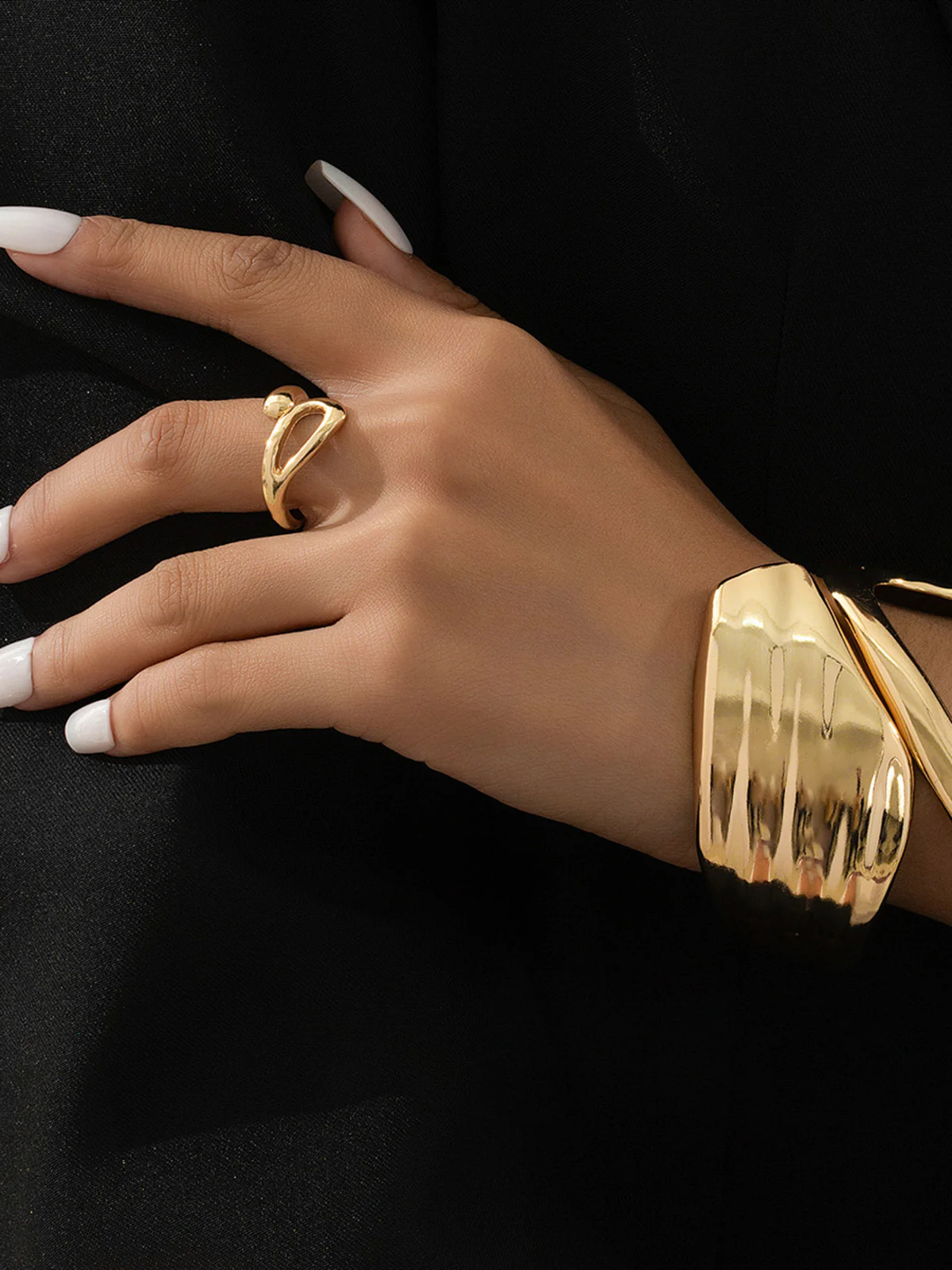 Asymmetric Gold Ring and Cuff Bracelet Set - Image 3