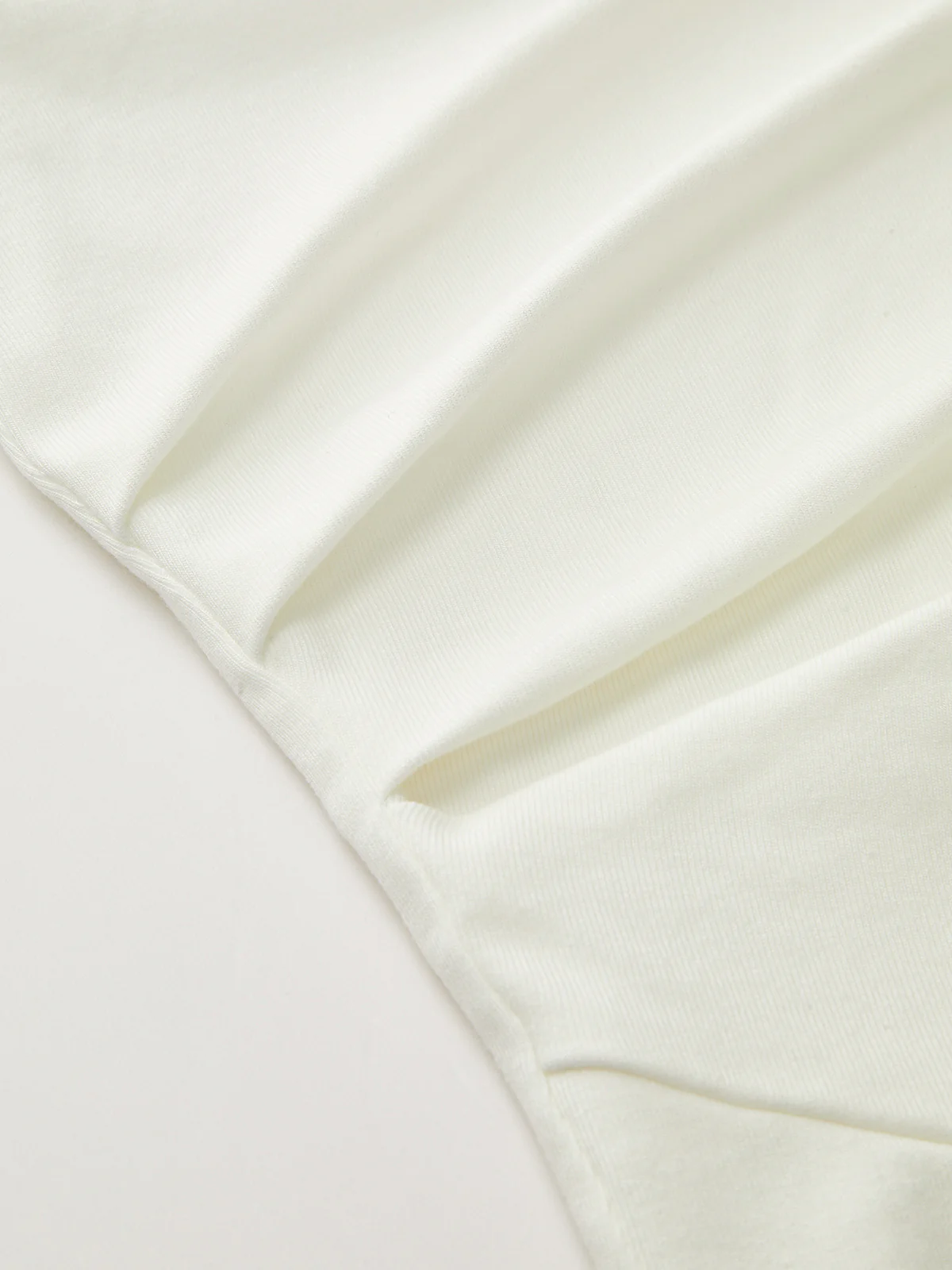 Asymmetric Hem Ruched Long-Sleeve T-Shirt - Image 5
