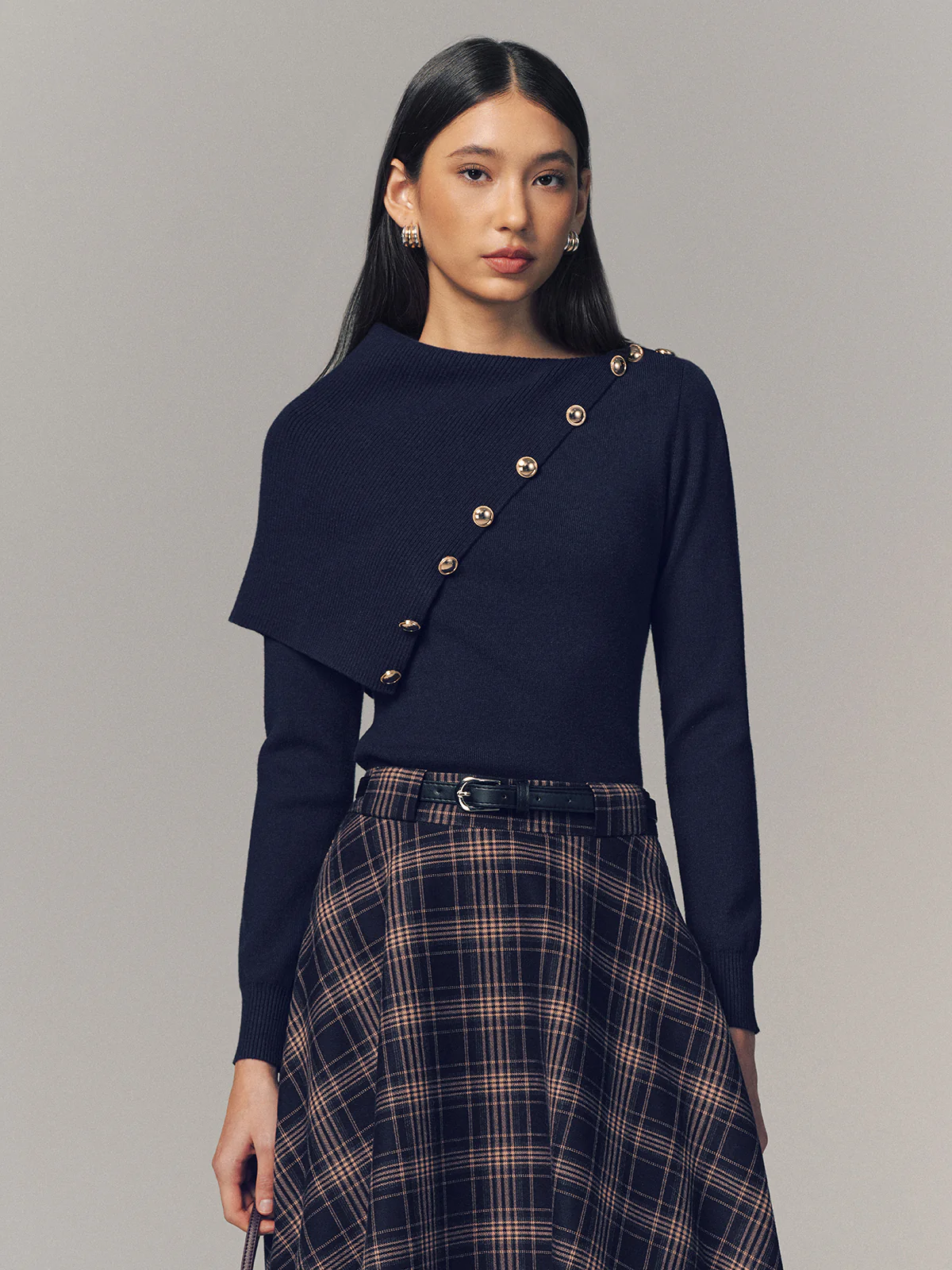 Asymmetric Metal Detail Ribbed Knit Top - Image 3