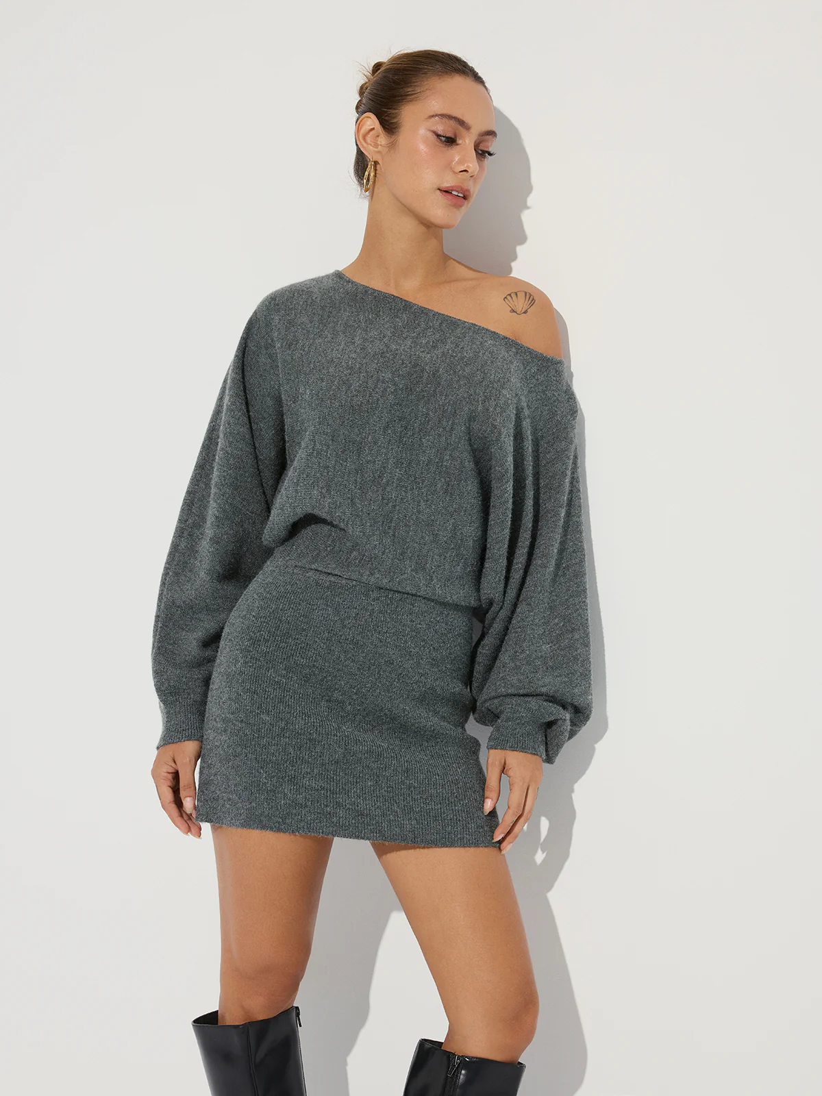 Asymmetric Off-Shoulder Knit Mini Dress - Image 4