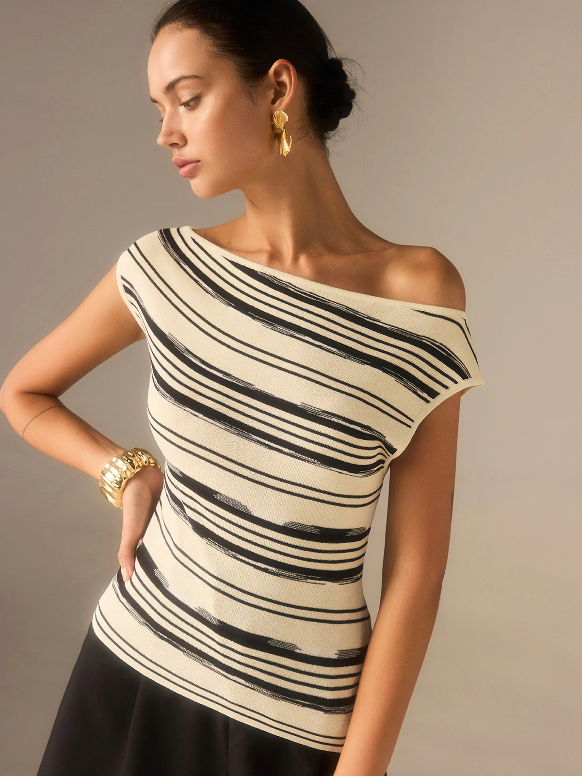 Asymmetric Off-Shoulder Striped Knit Top - Image 3