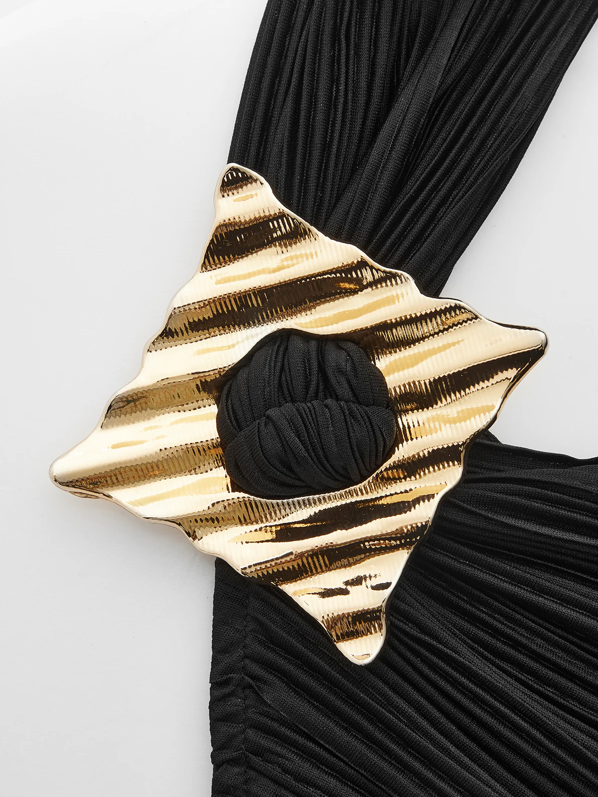 Asymmetric Pleated Metal Decor Tank Top - Image 4