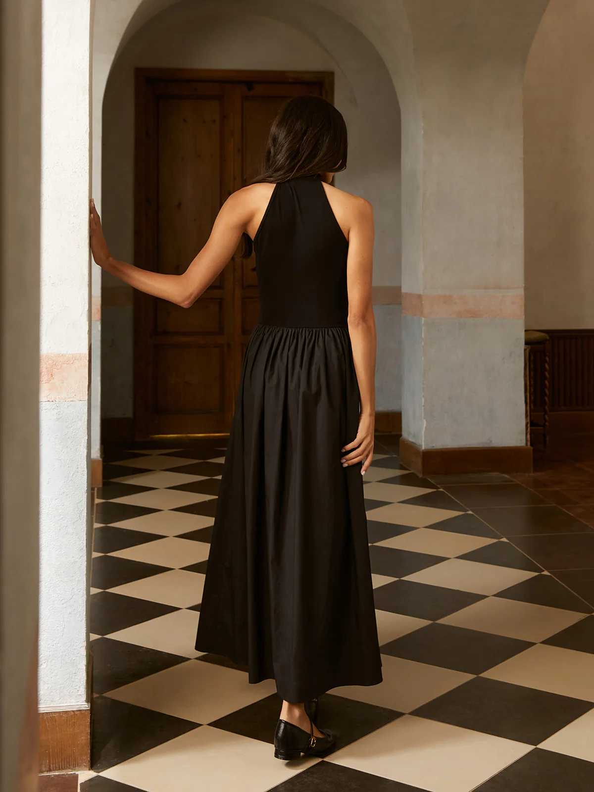 Asymmetric Pockets Cold Shoulder Pleated Long Dress - Image 6