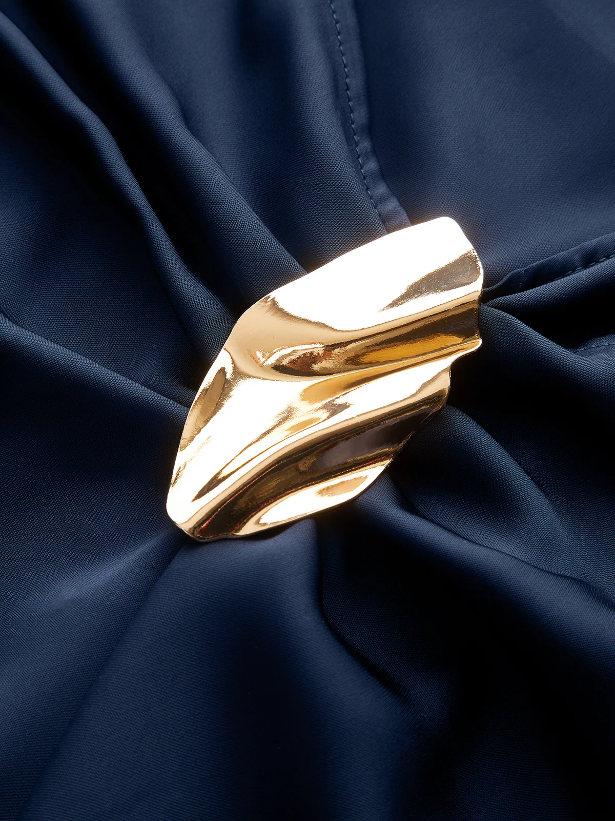 Asymmetric Ruffle Metal Detail Satin Maxi Skirt - Image 3