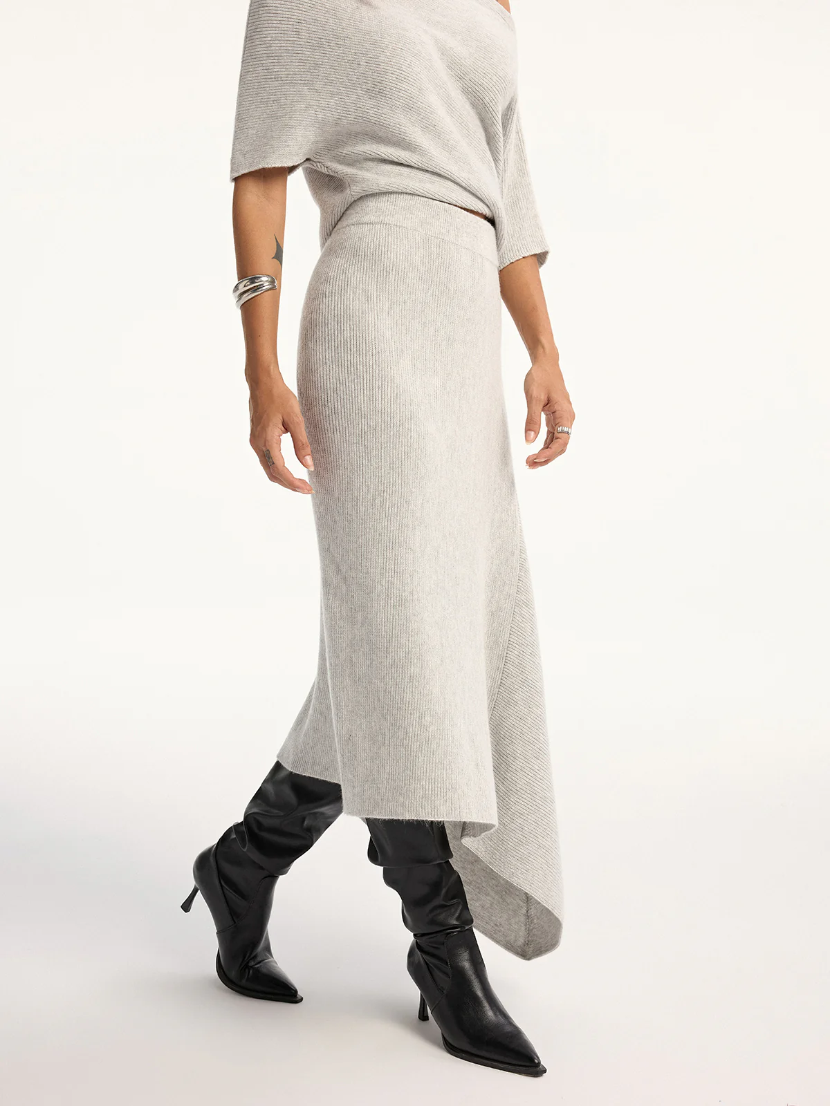 Asymmetric Wool-Blend Midi Skirt - Image 4