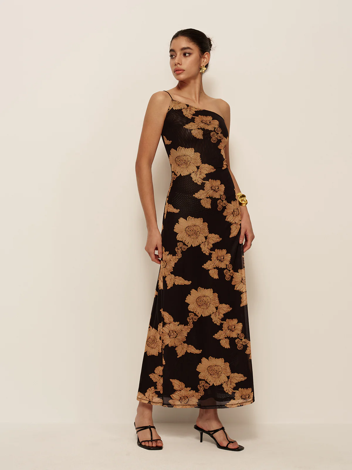 Asymmetrical Cold shoulder Printed Dress - Image 5