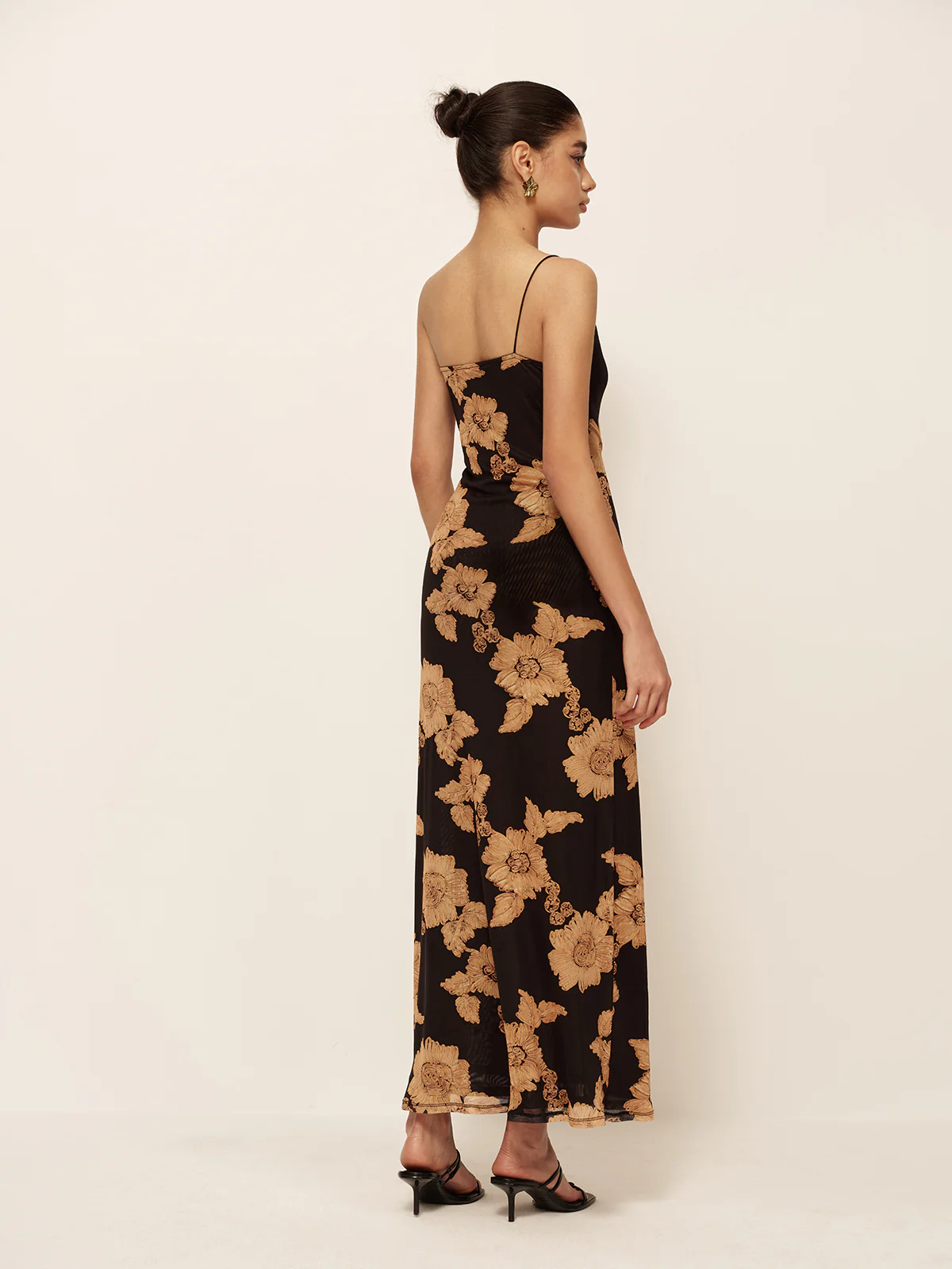 Asymmetrical Cold shoulder Printed Dress - Image 6