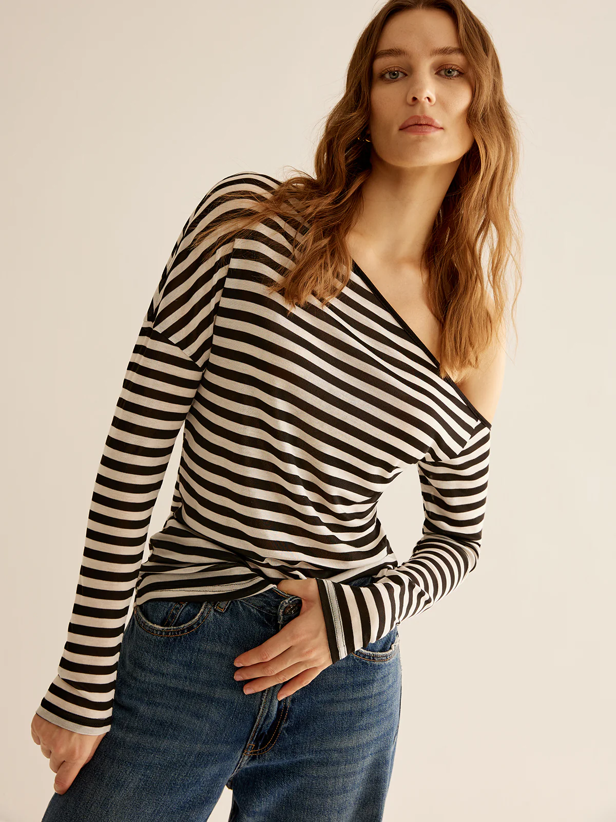 Asymmetrical Collar Striped T-Shirt - Image 3
