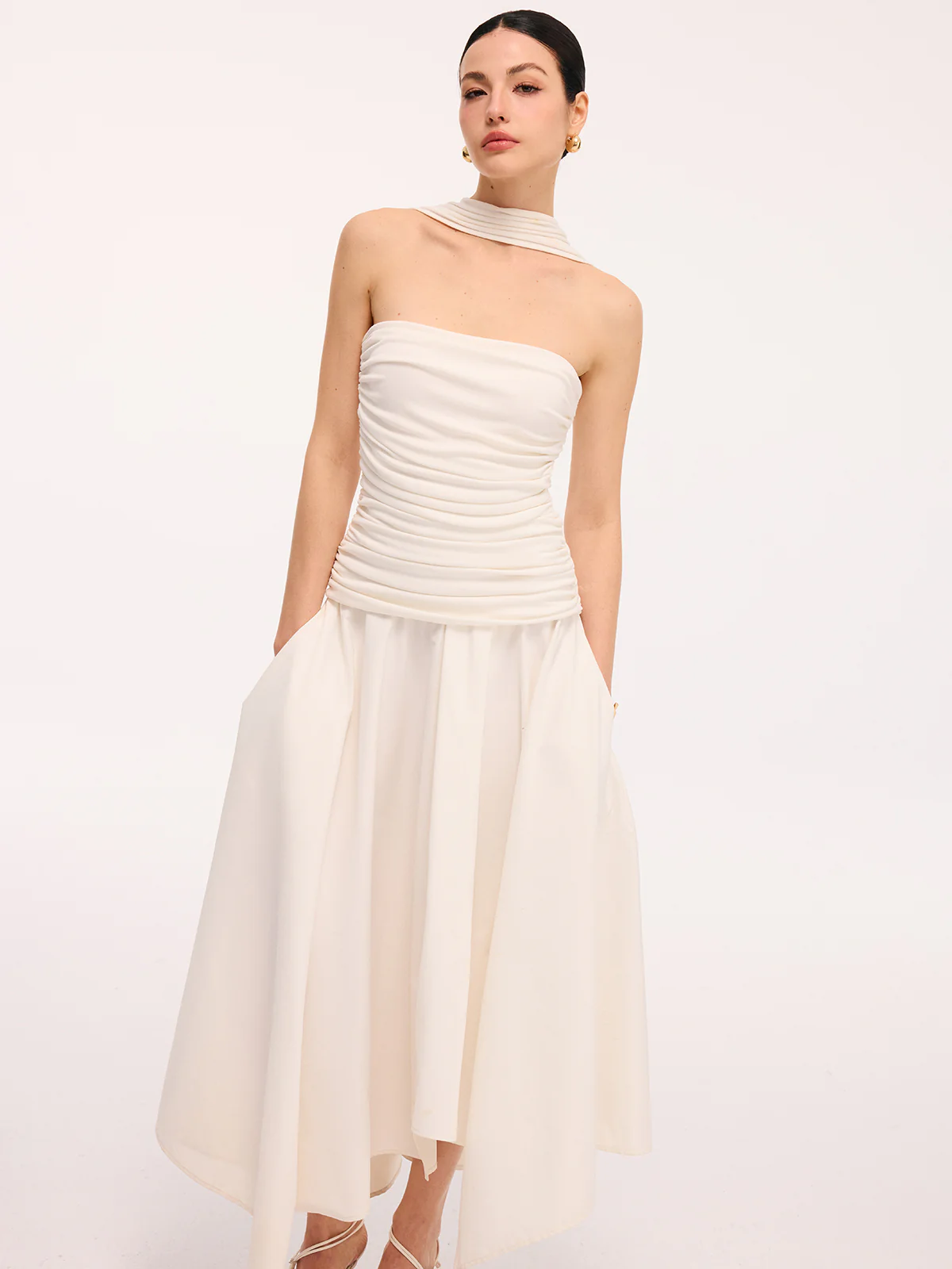 Asymmetrical Hem Ruched Halter Midi Dress - Image 4