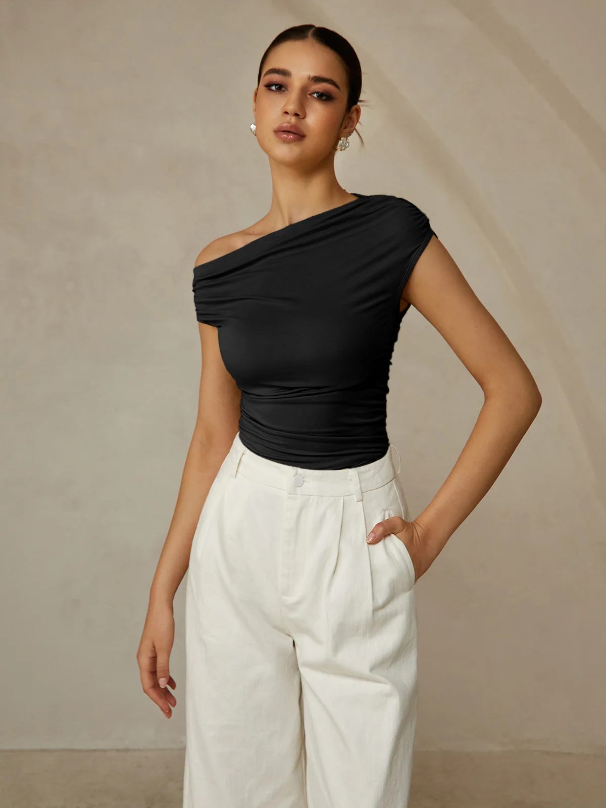 Asymmetrical Neck Sleeveless T-Shirt - Image 6