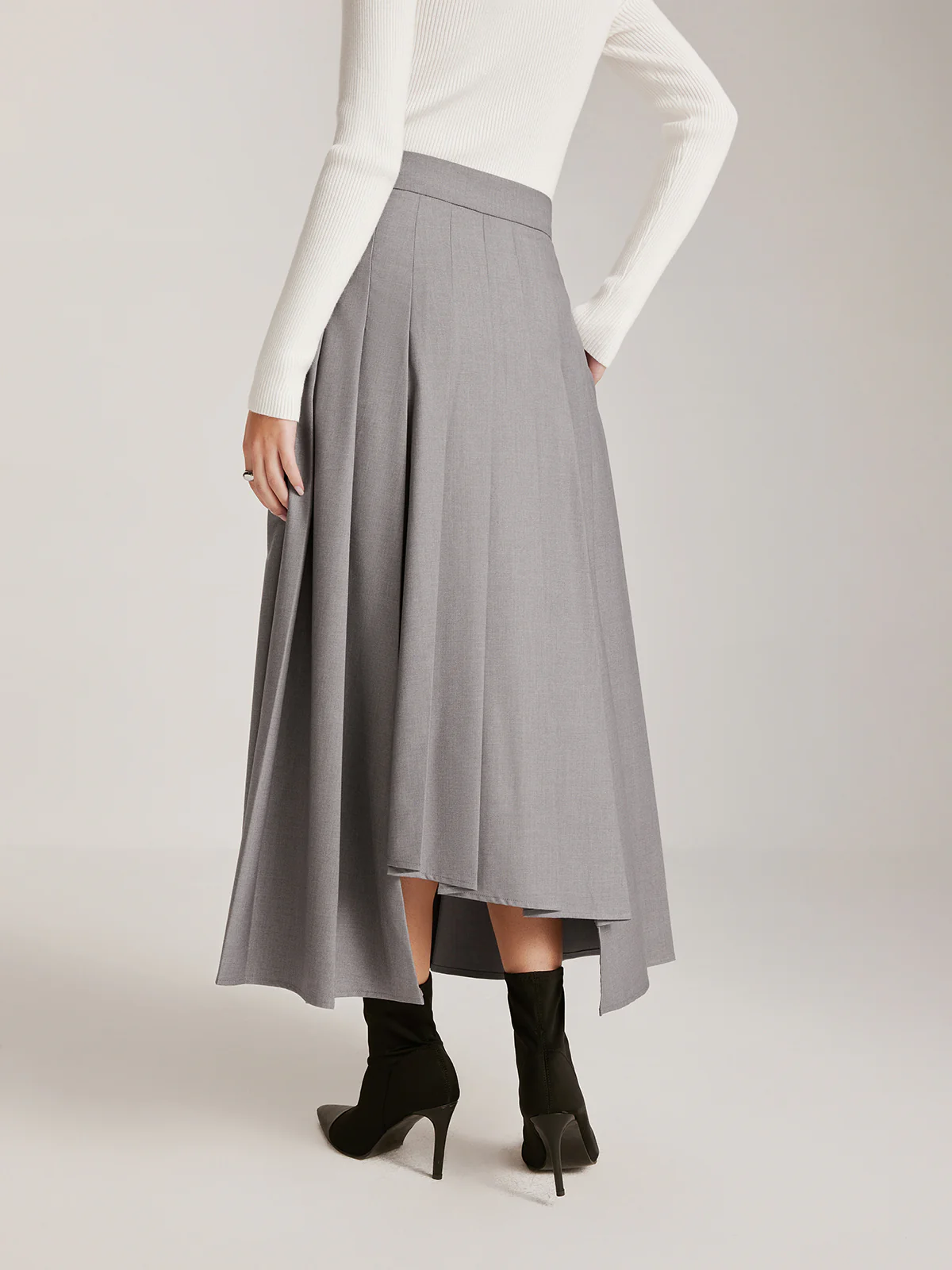 Asymmetrical Pleated Pockets Skirt - Image 3