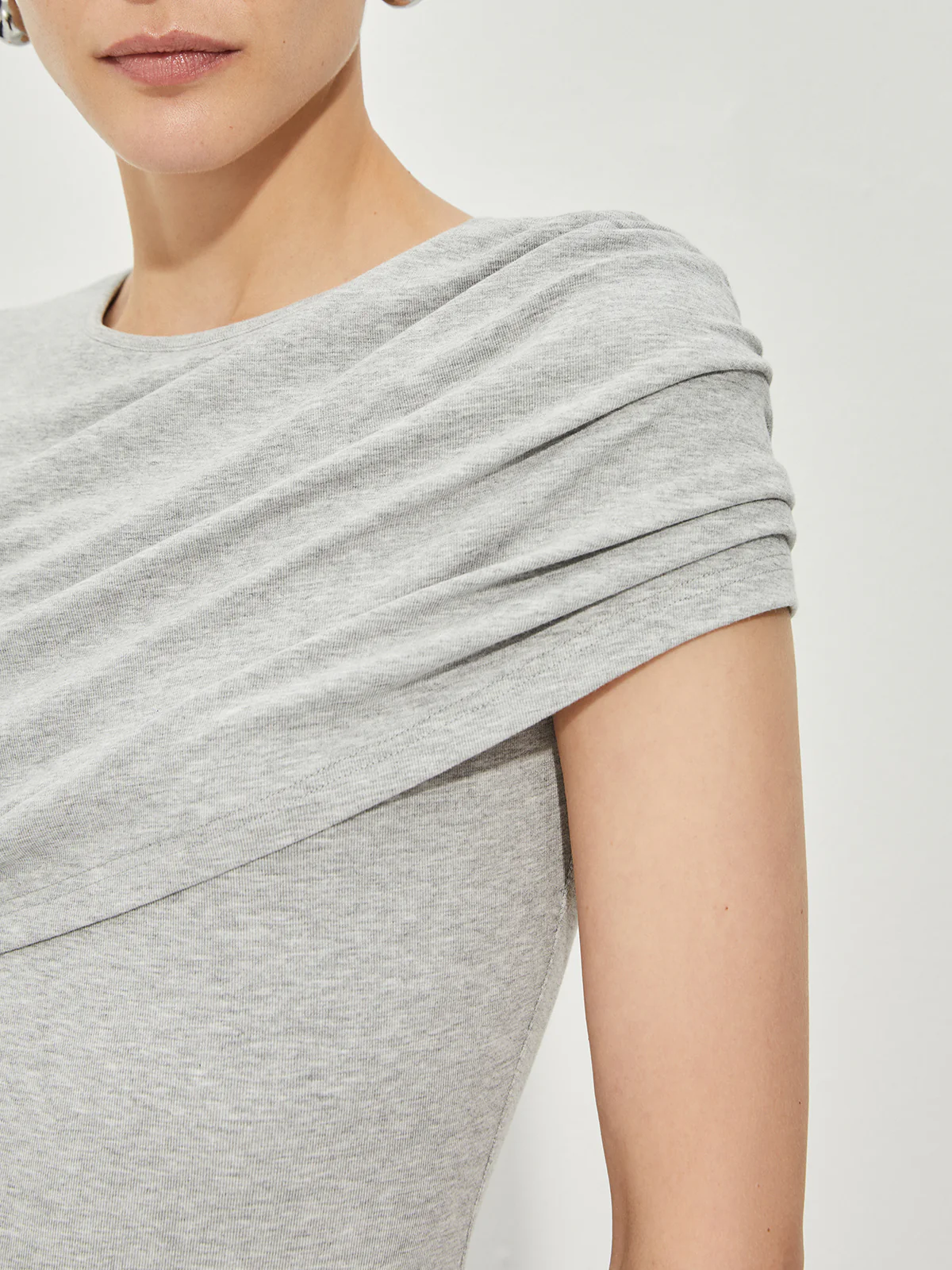 Asymmetrical Pleated Slim Tank Top - Image 2