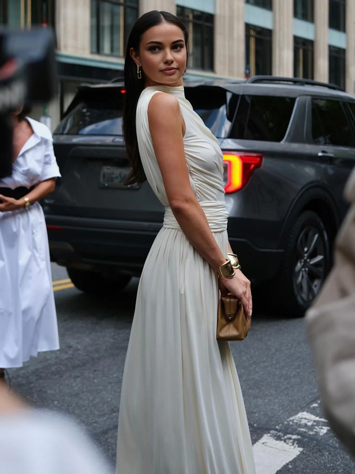 Asymmetry Pleat Sleeveless Long Dress - Image 5
