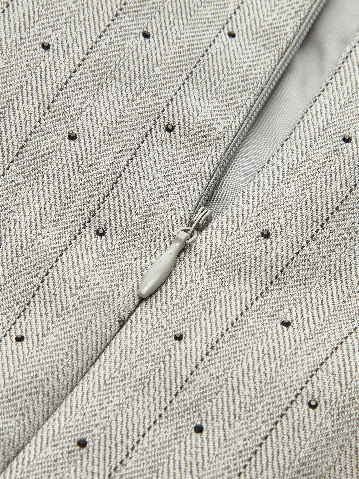 Back Tie Halter Pleated Dress - Image 4