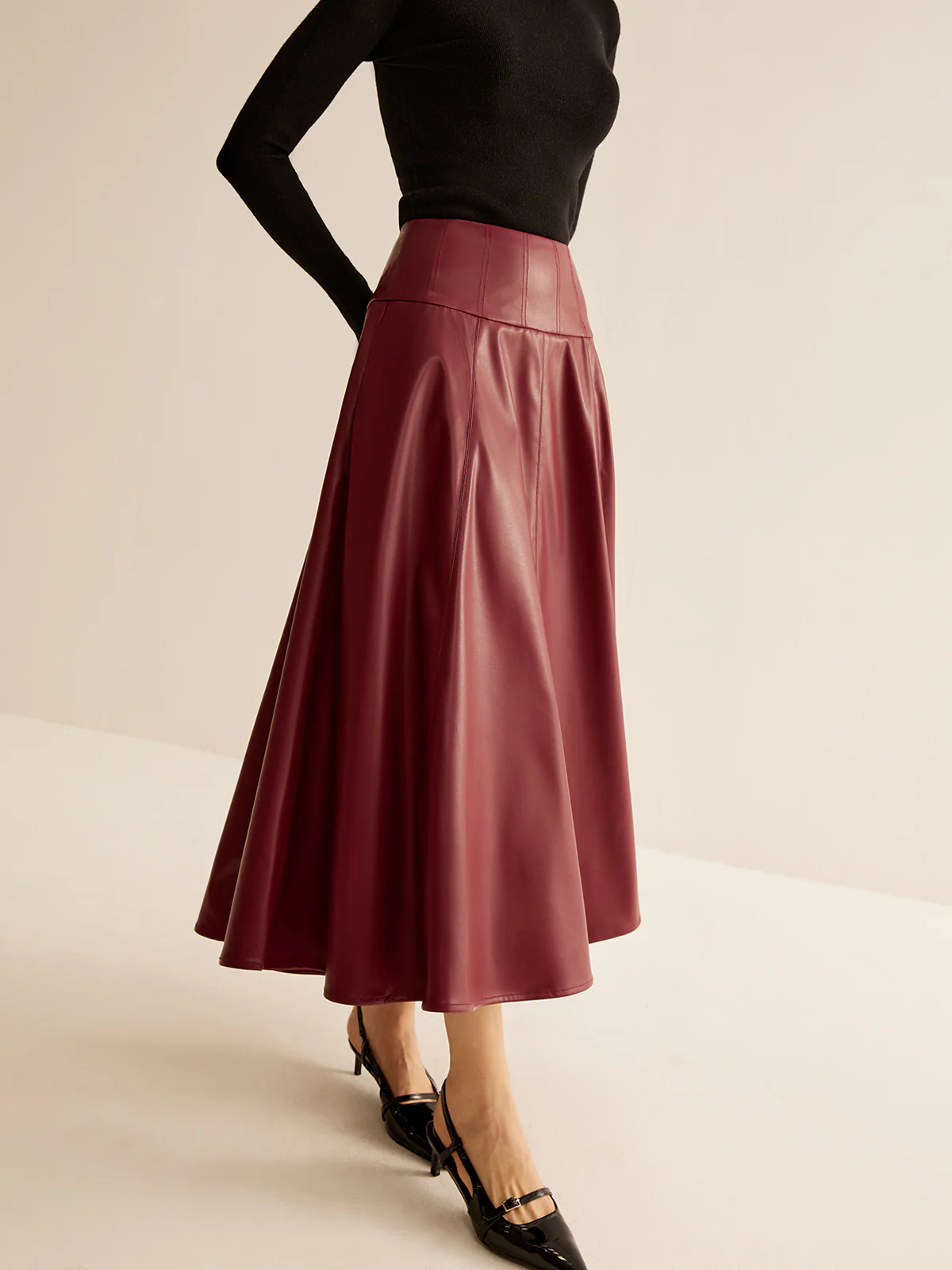 Back Zipper Pleated Faux Leather Skirt - Image 4