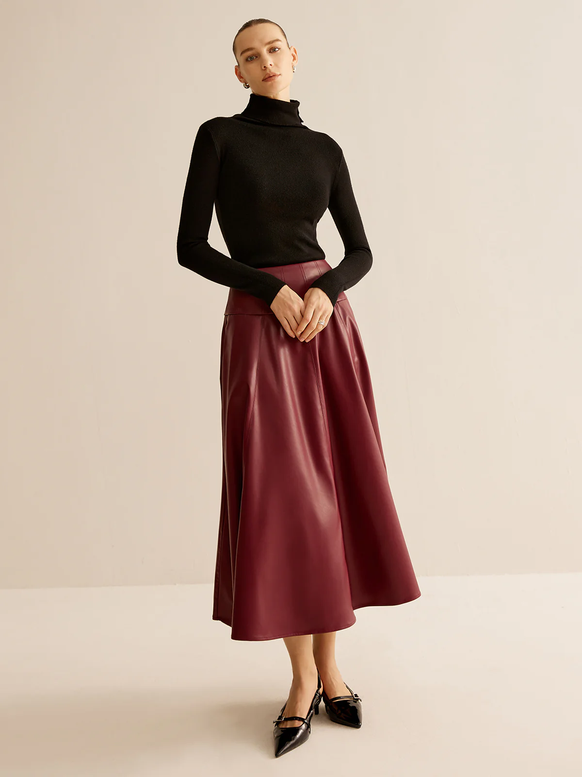 Back Zipper Pleated Faux Leather Skirt - Image 5