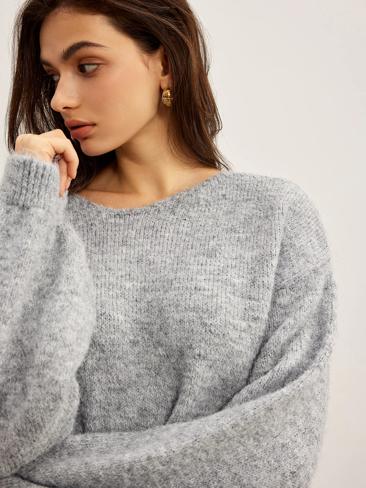 Backless Bow Shift Sweater - Image 4