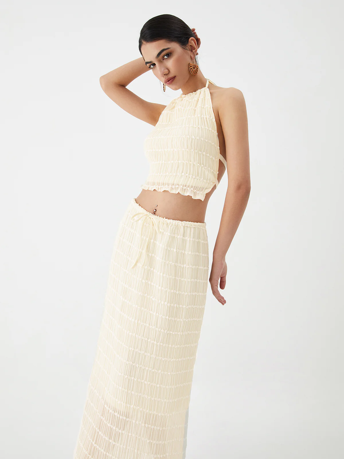 Backless Halter Top With Pleated Maxi Skirt Set - Image 2