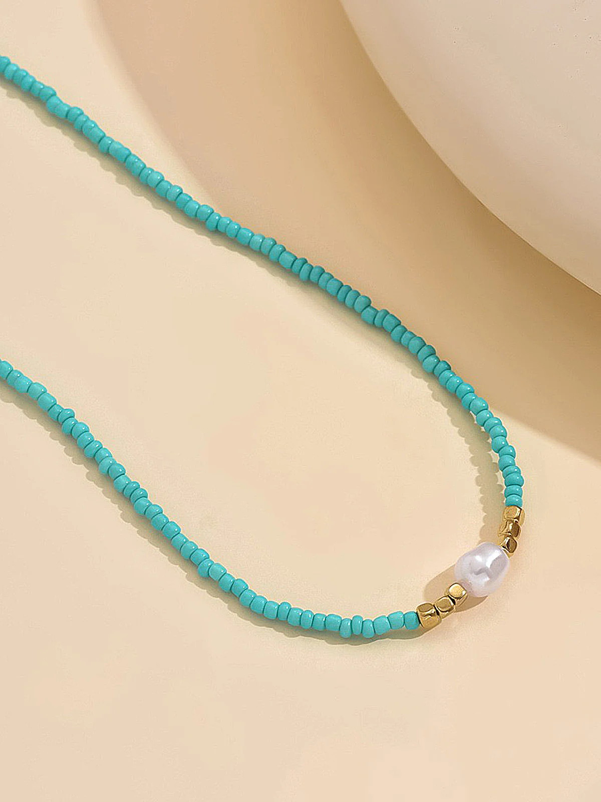 Beaded Pearl Choker Necklace - Image 3