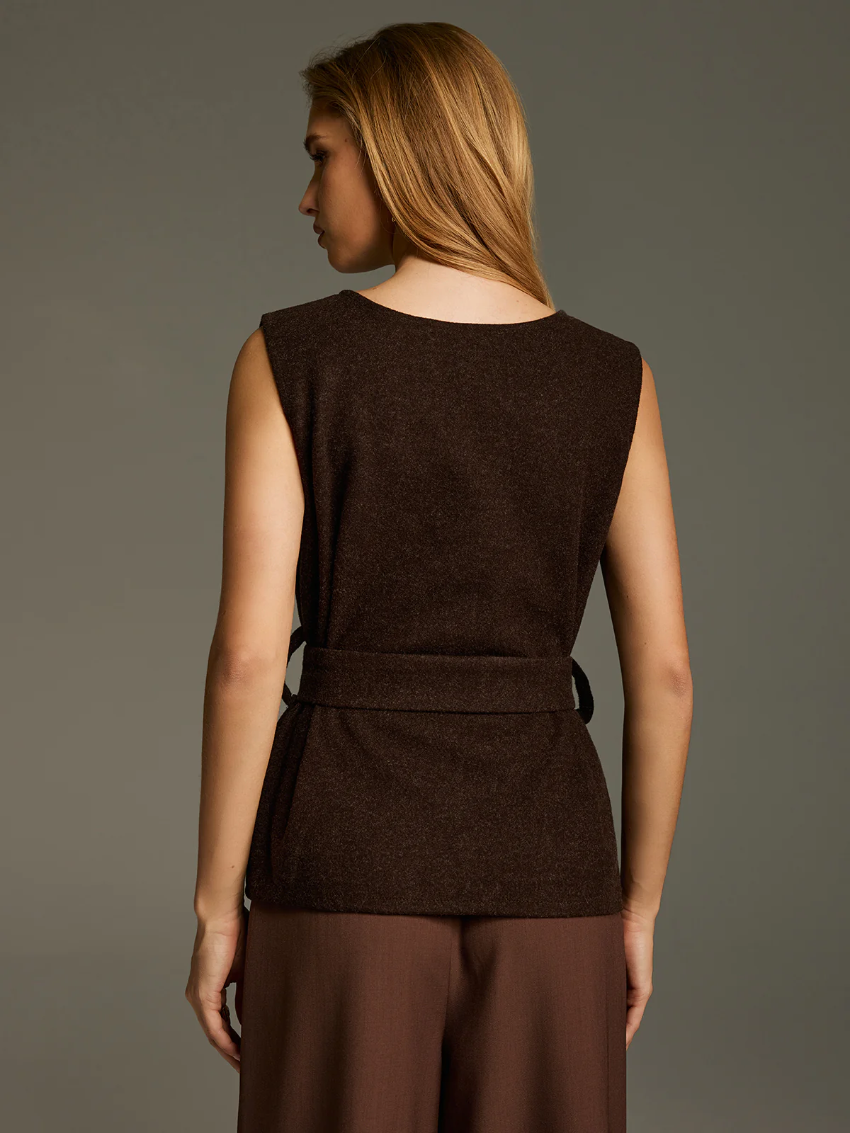 Belted Sleeveless V-Neck Vest - Image 4