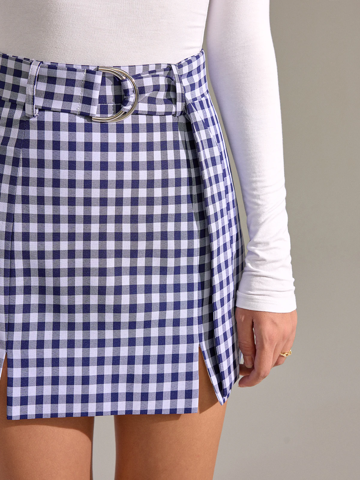 Belted Vintage Gingham Split Mini Skirt - Image 5