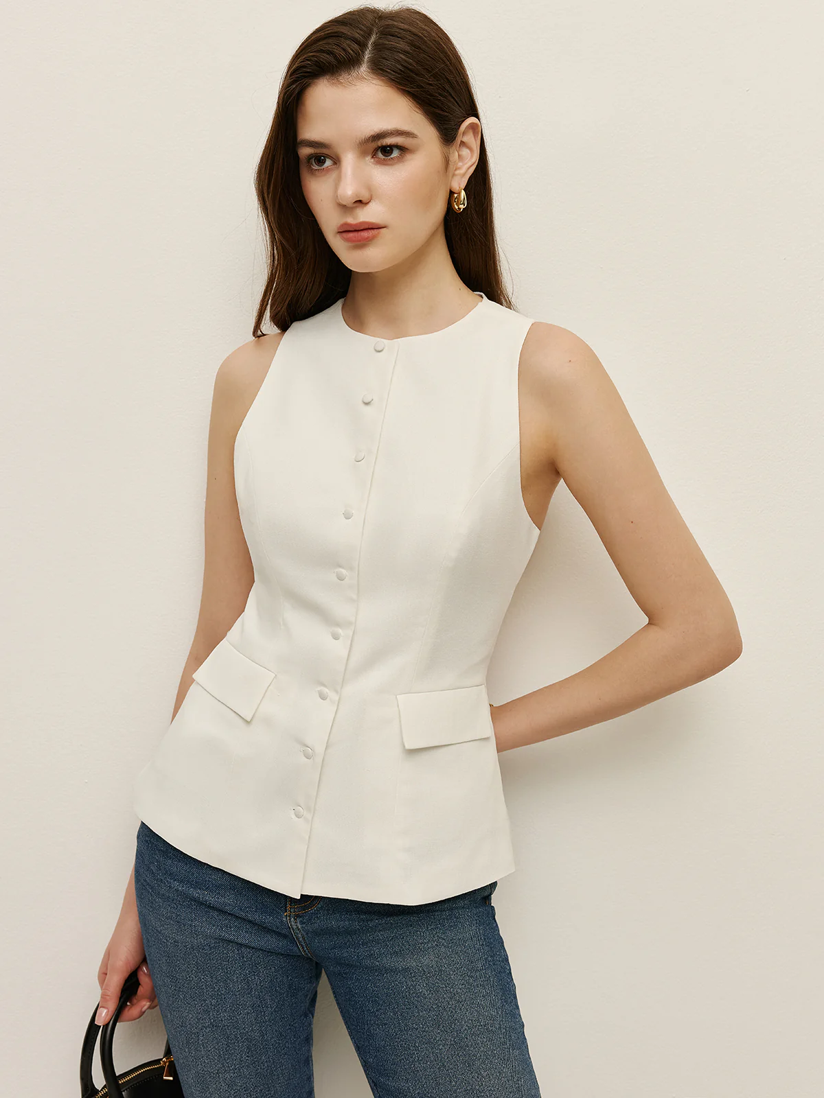 Bow Back Detail Sleeveless Top - Image 4
