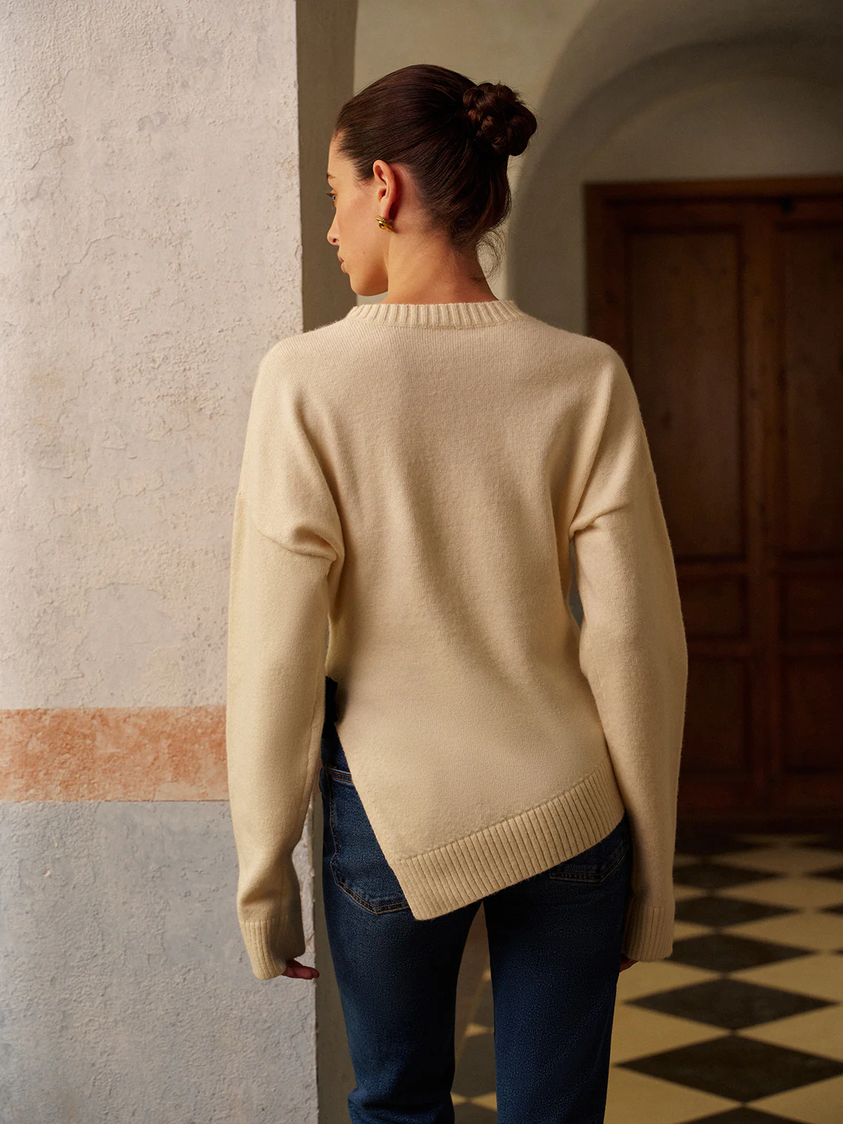 Bow-Decor High Stretch Slit Sweater - Image 4