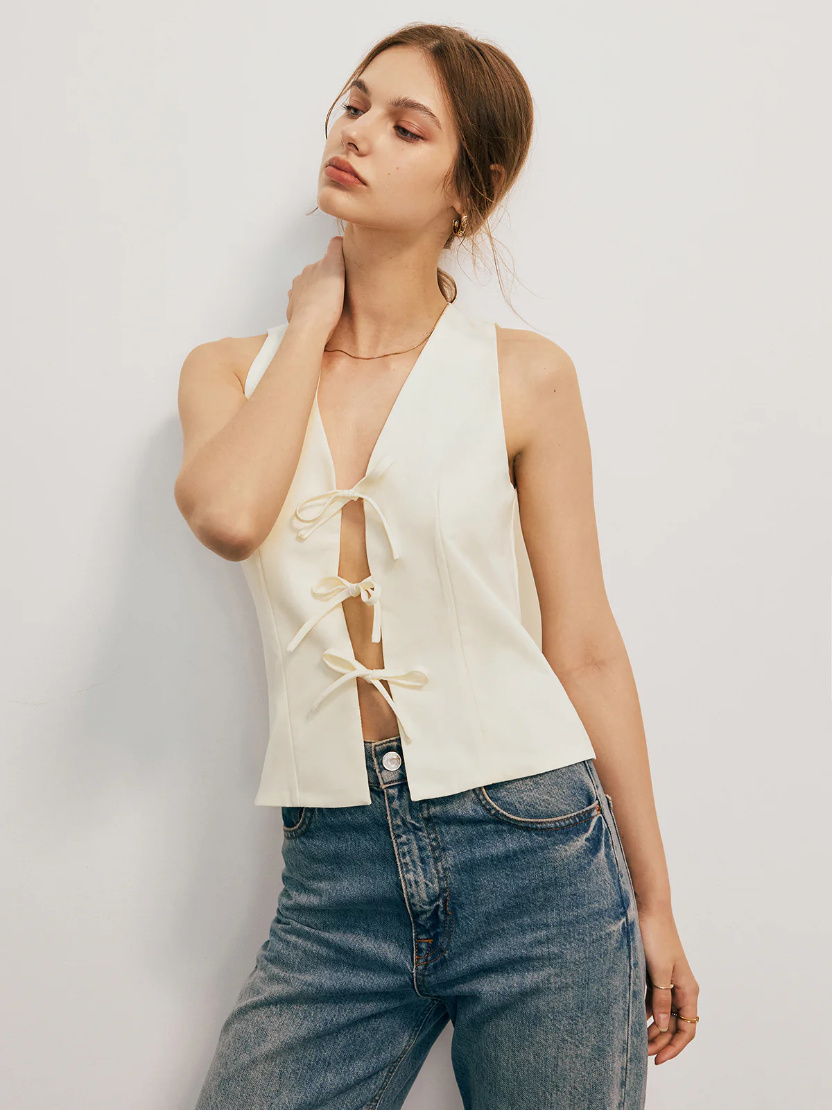 Bow Tied Vest - Image 4