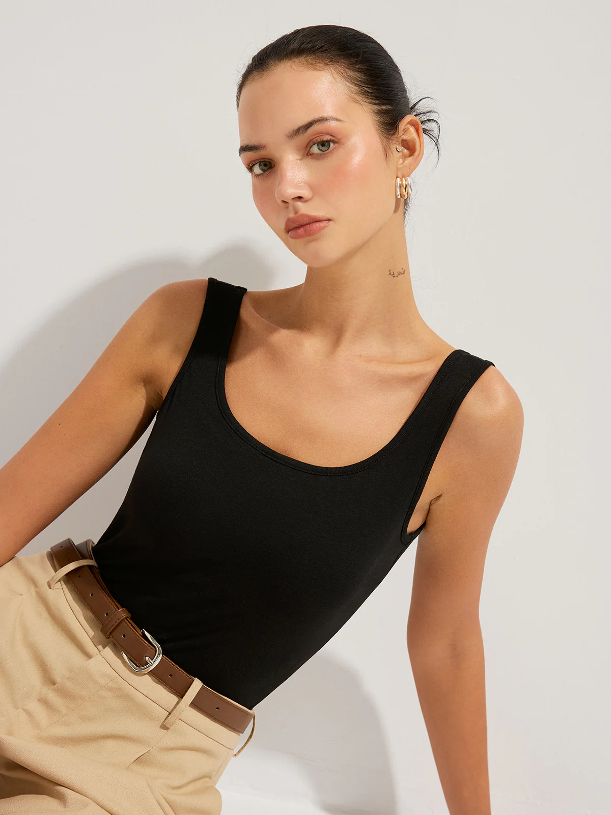 Bra-Free Backless Square Neck Bodysuit - Image 5