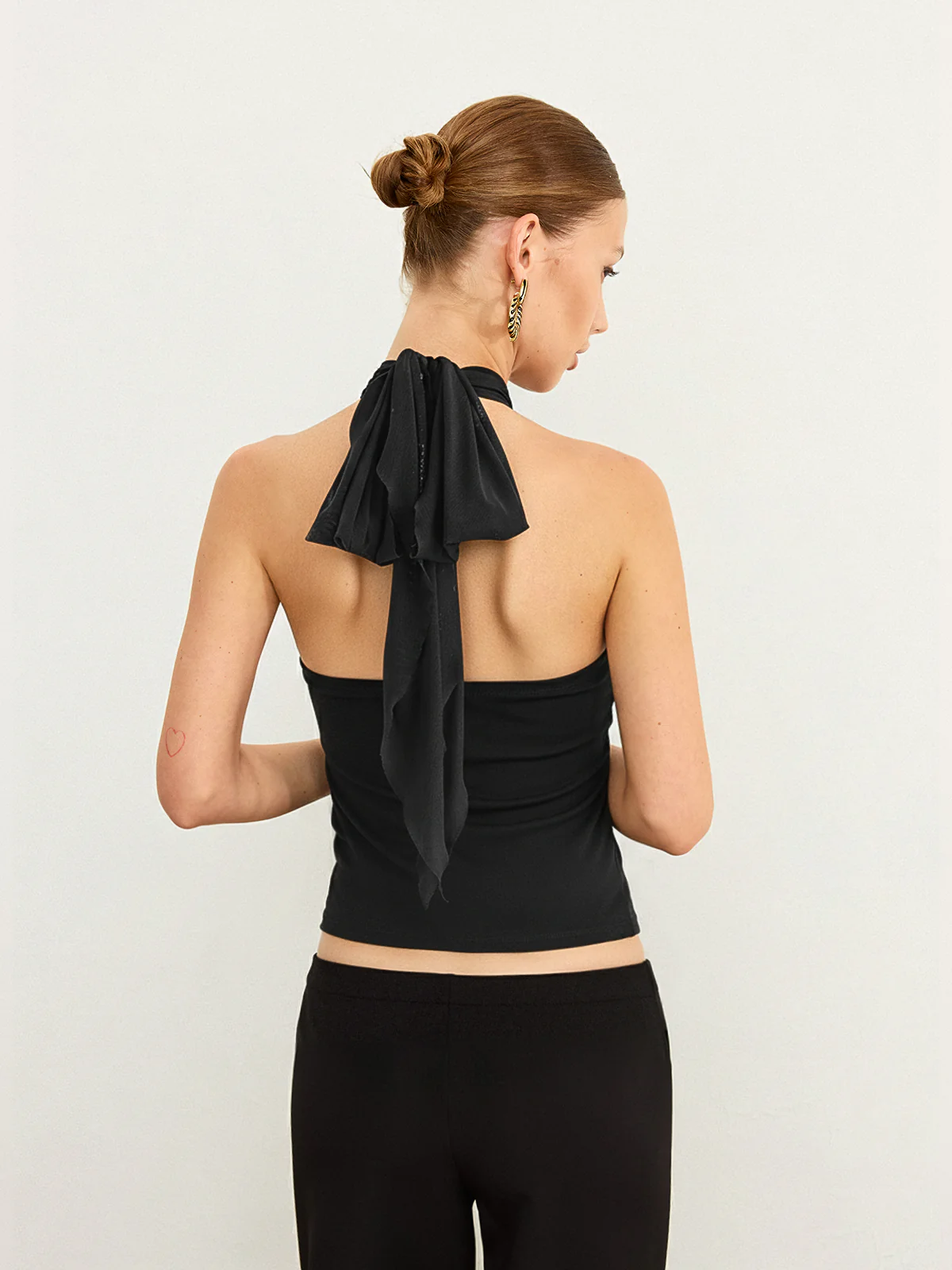 Bra-free Mesh Halter Neck Top - Image 2