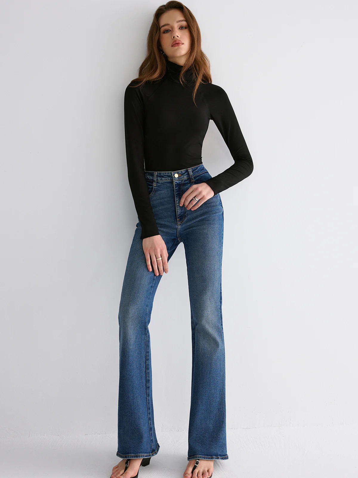 Bra Free Soft Line Open Back Long Sleeve Shirt - Image 6
