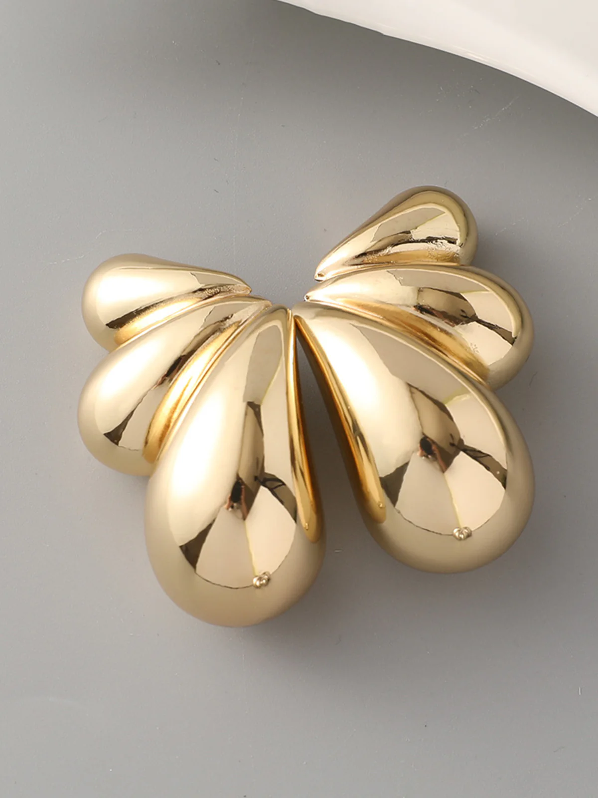 Butterfly Golden Wing Stud Earrings - Image 3