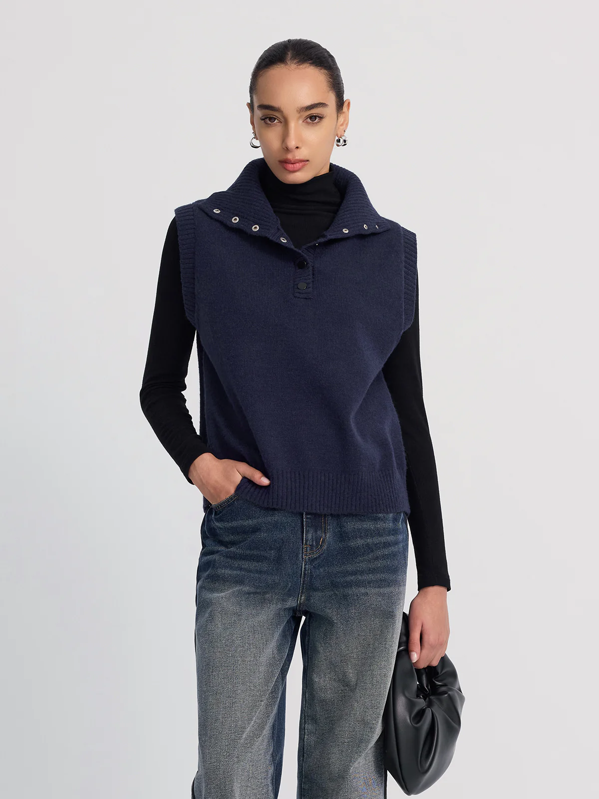 Button-Detail Collared Knit Vest - Image 5