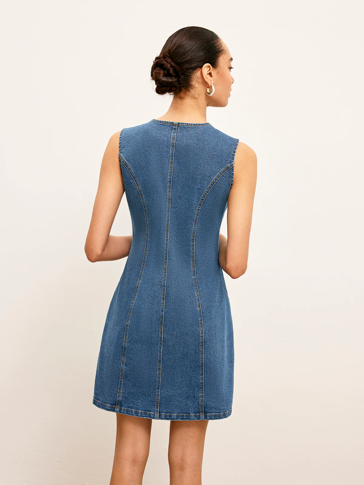 Button Detail Pockets Denim Dress - Image 4
