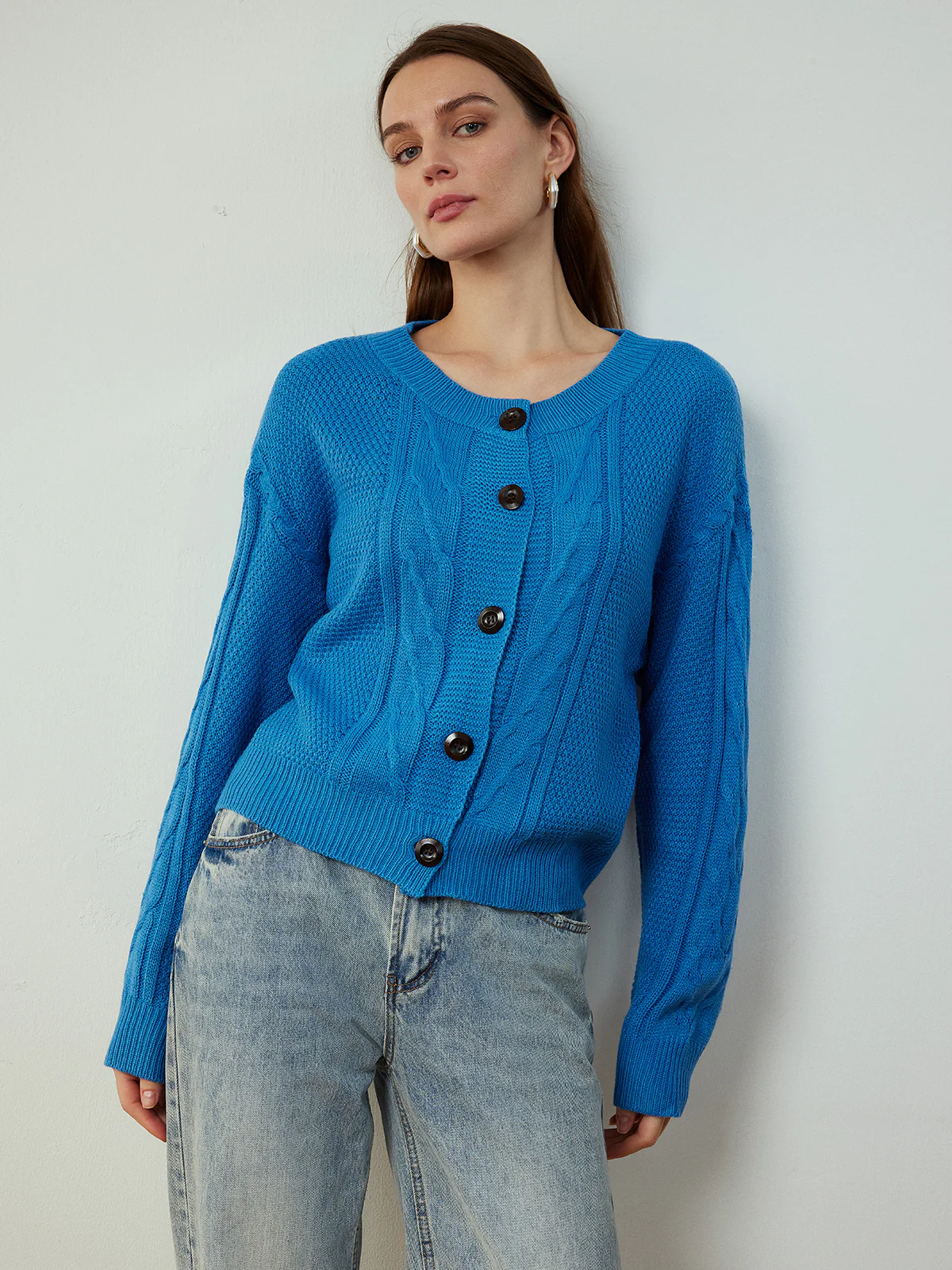 Button Down Twist Thin Cardigan - Image 2