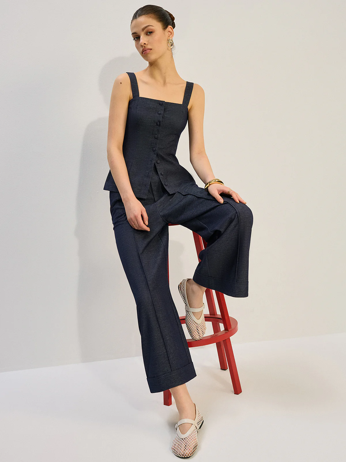 Button-Front Denim Vest Top - Image 3