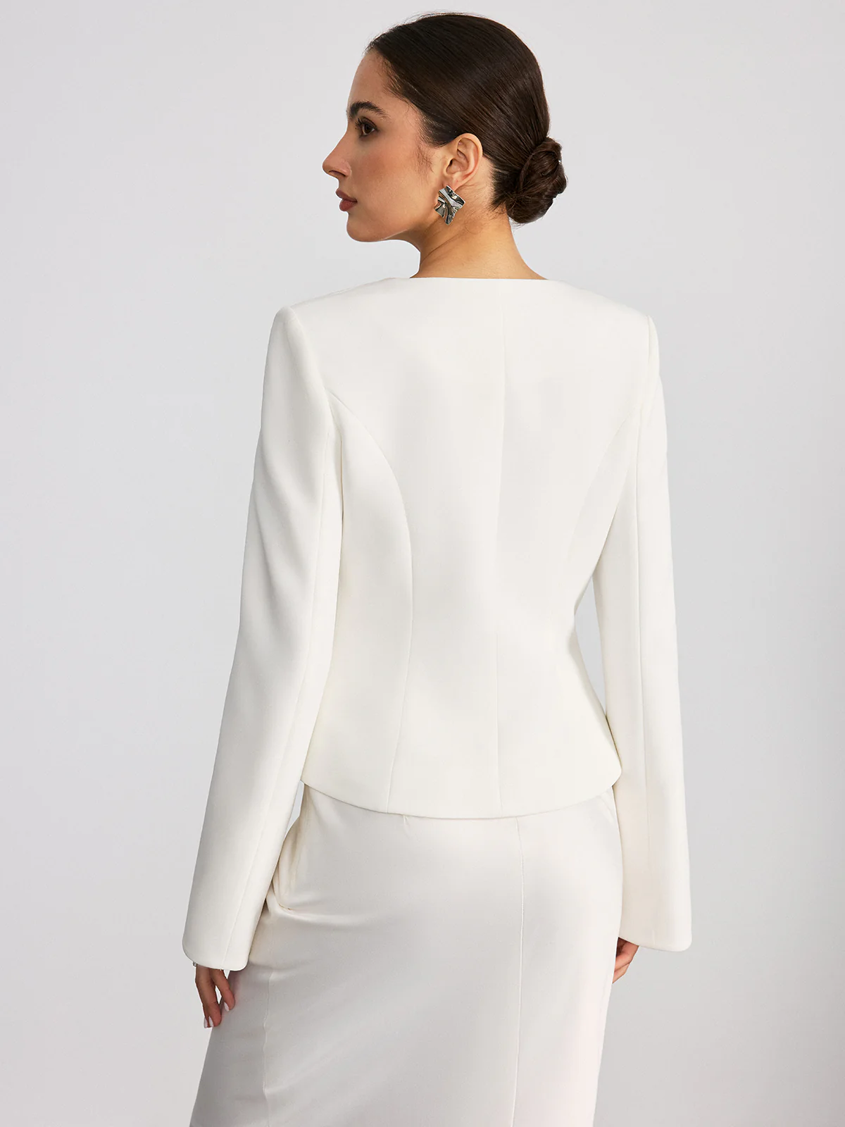 Button Front Flared Cuff Fitted Blazer - Image 5