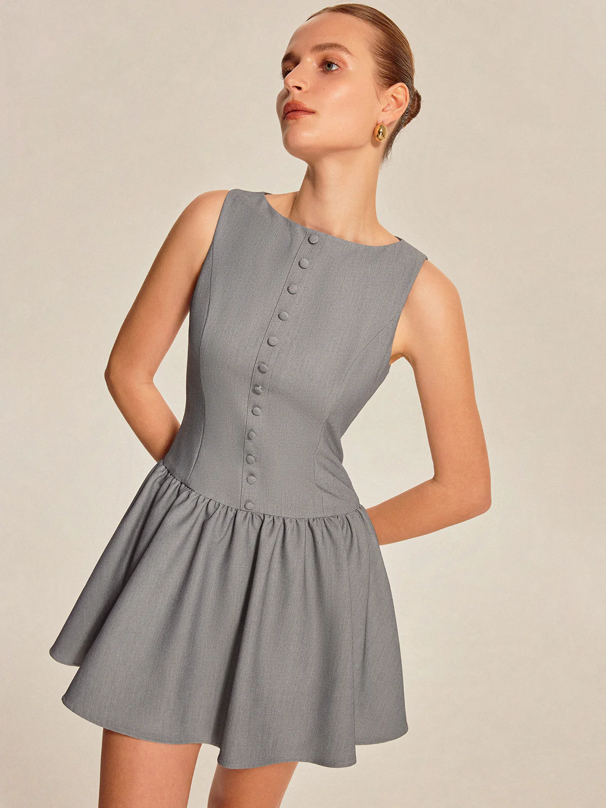 Button Front Pleated Sleeveless Dress - Image 5