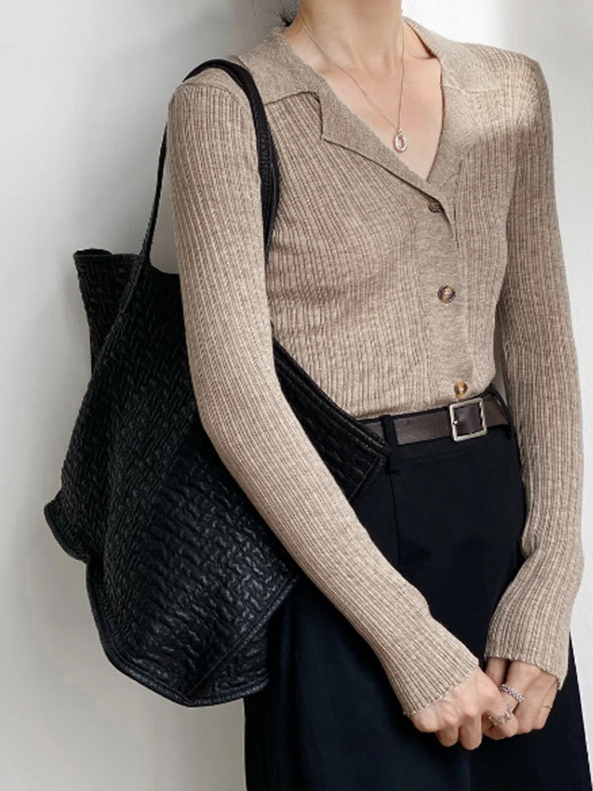 Button Up Collared Knit Top - Image 3