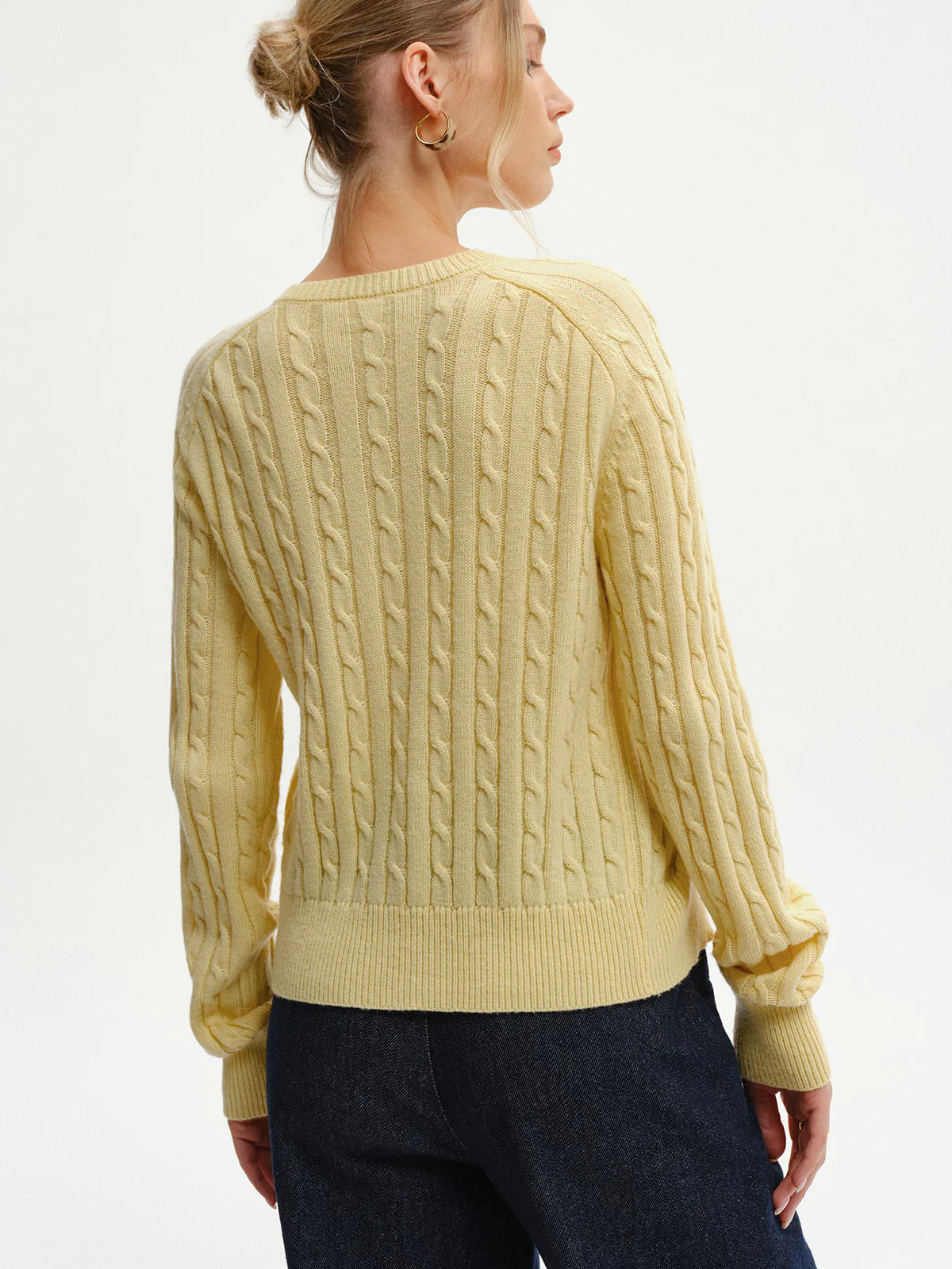 Cable-Knit Buttoned Cardigan - Image 6